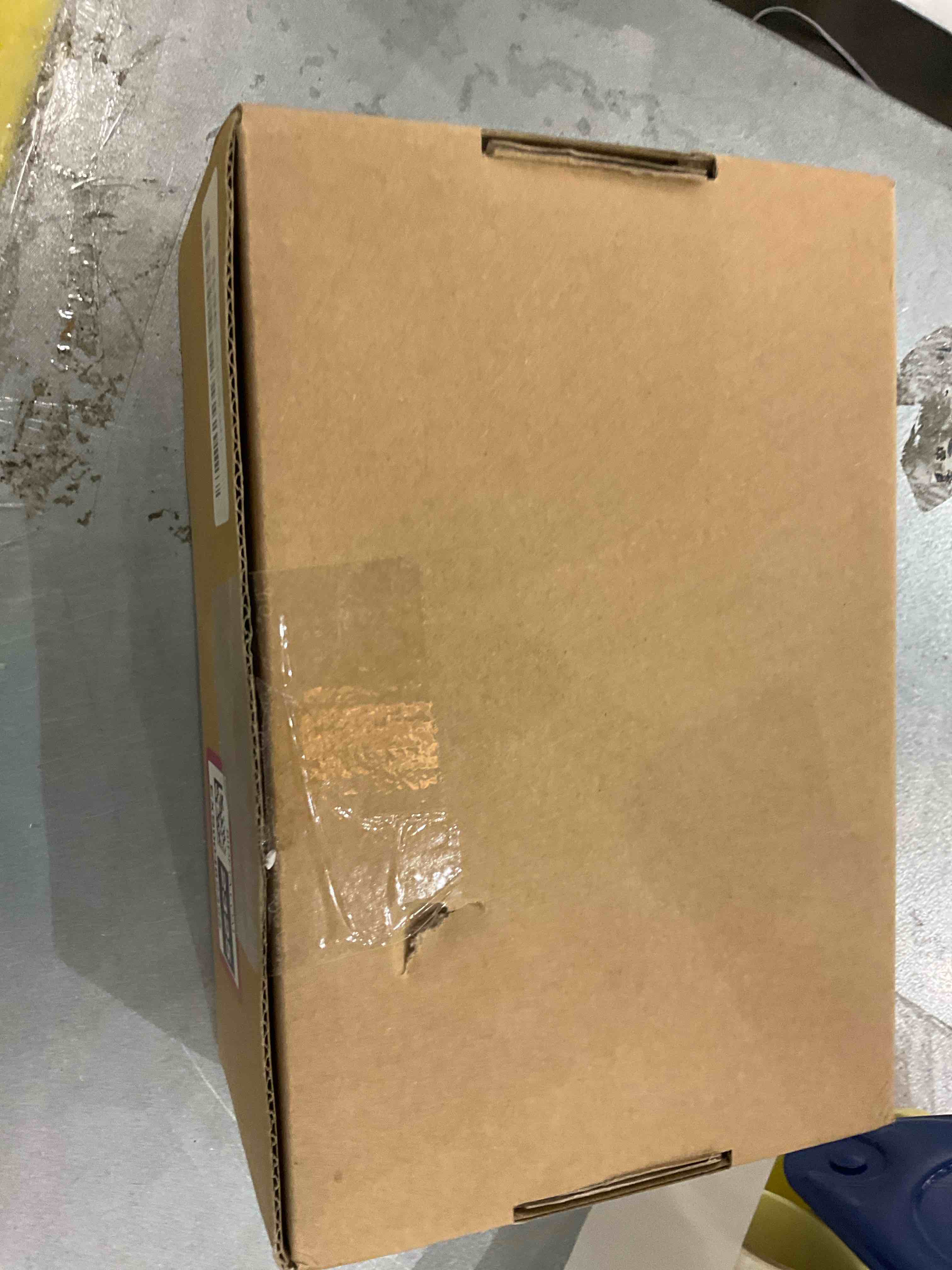 https://s3.amazonaws.com/lotting-images-prod/bidfta/EXS00482325_1695390217118.jpeg