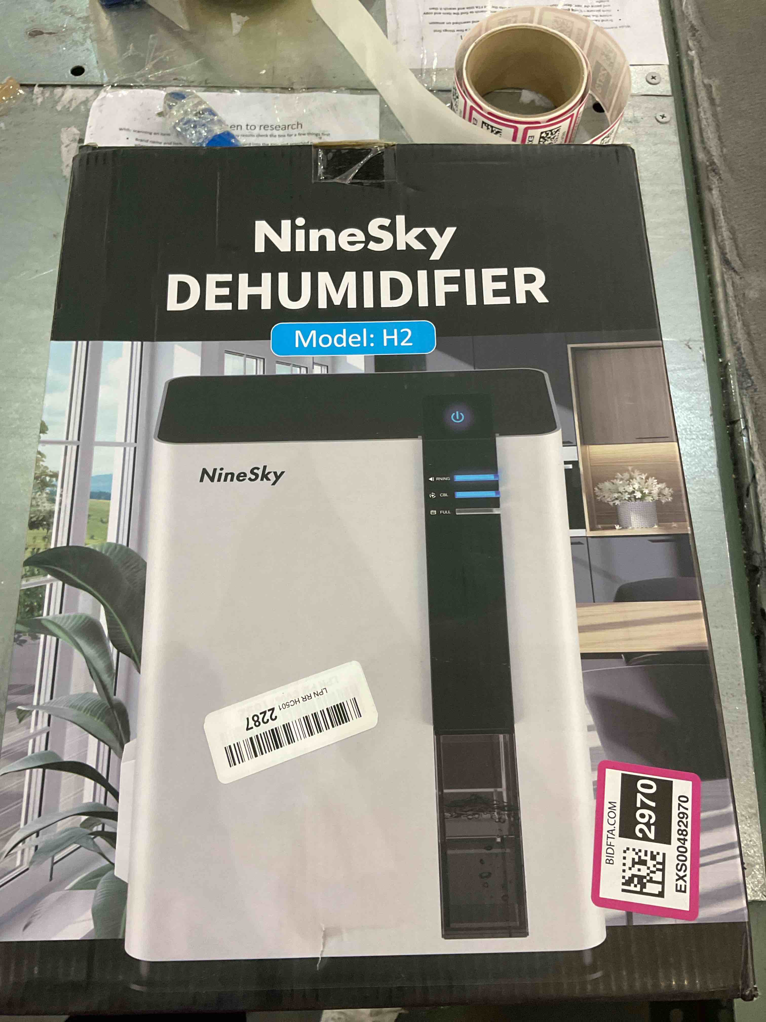 https://s3.amazonaws.com/lotting-images-prod/bidfta/EXS00482970_1699275054363.jpeg