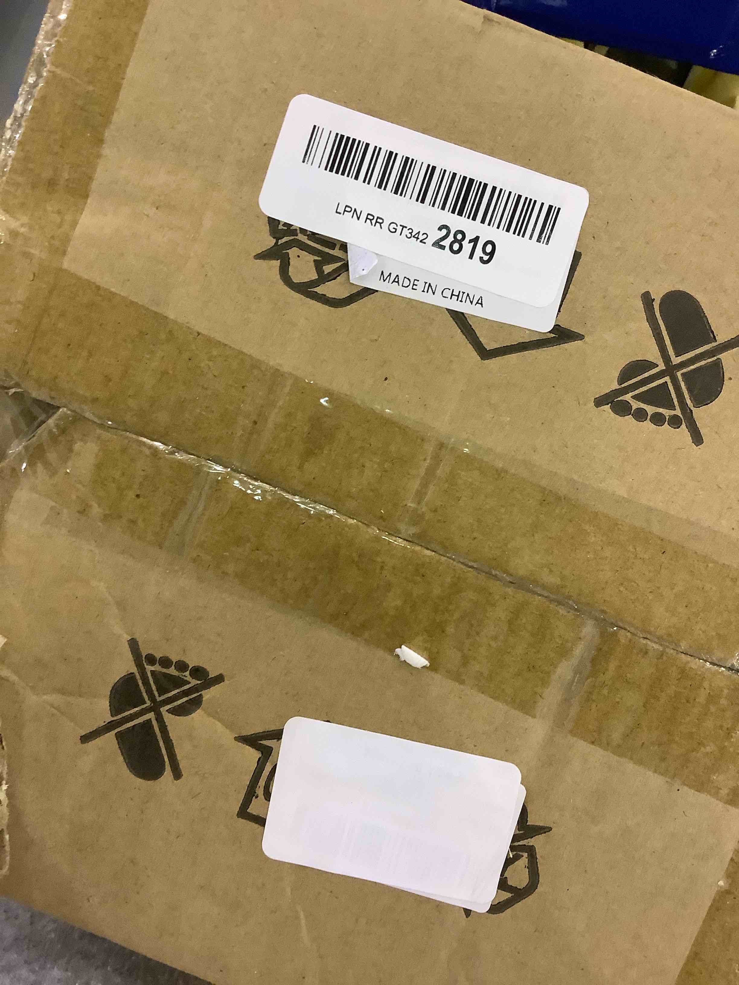 https://s3.amazonaws.com/lotting-images-prod/bidfta/EXS00483086_1695903227844.jpeg