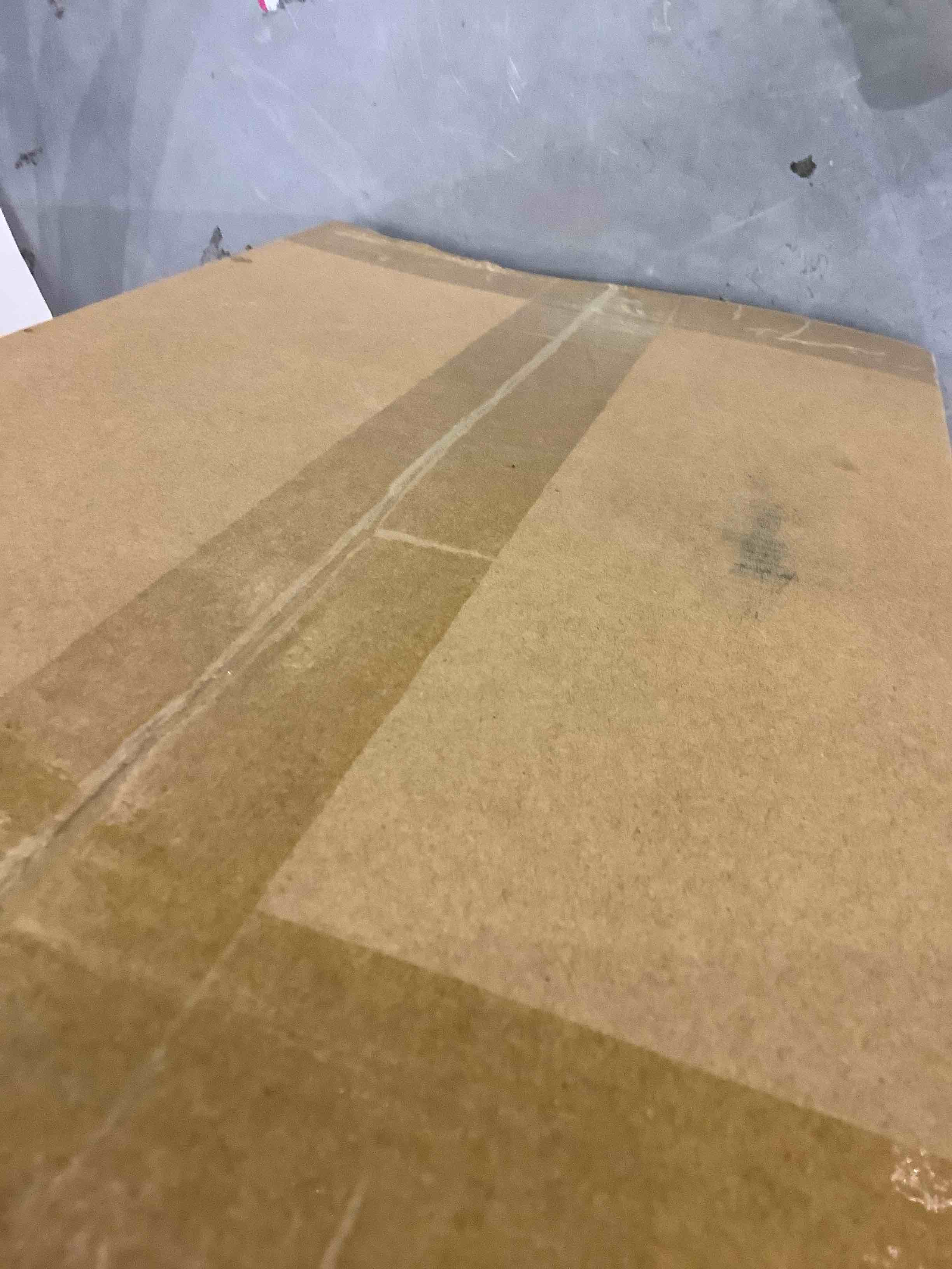https://s3.amazonaws.com/lotting-images-prod/bidfta/EXS00483087_1695903298953.jpeg