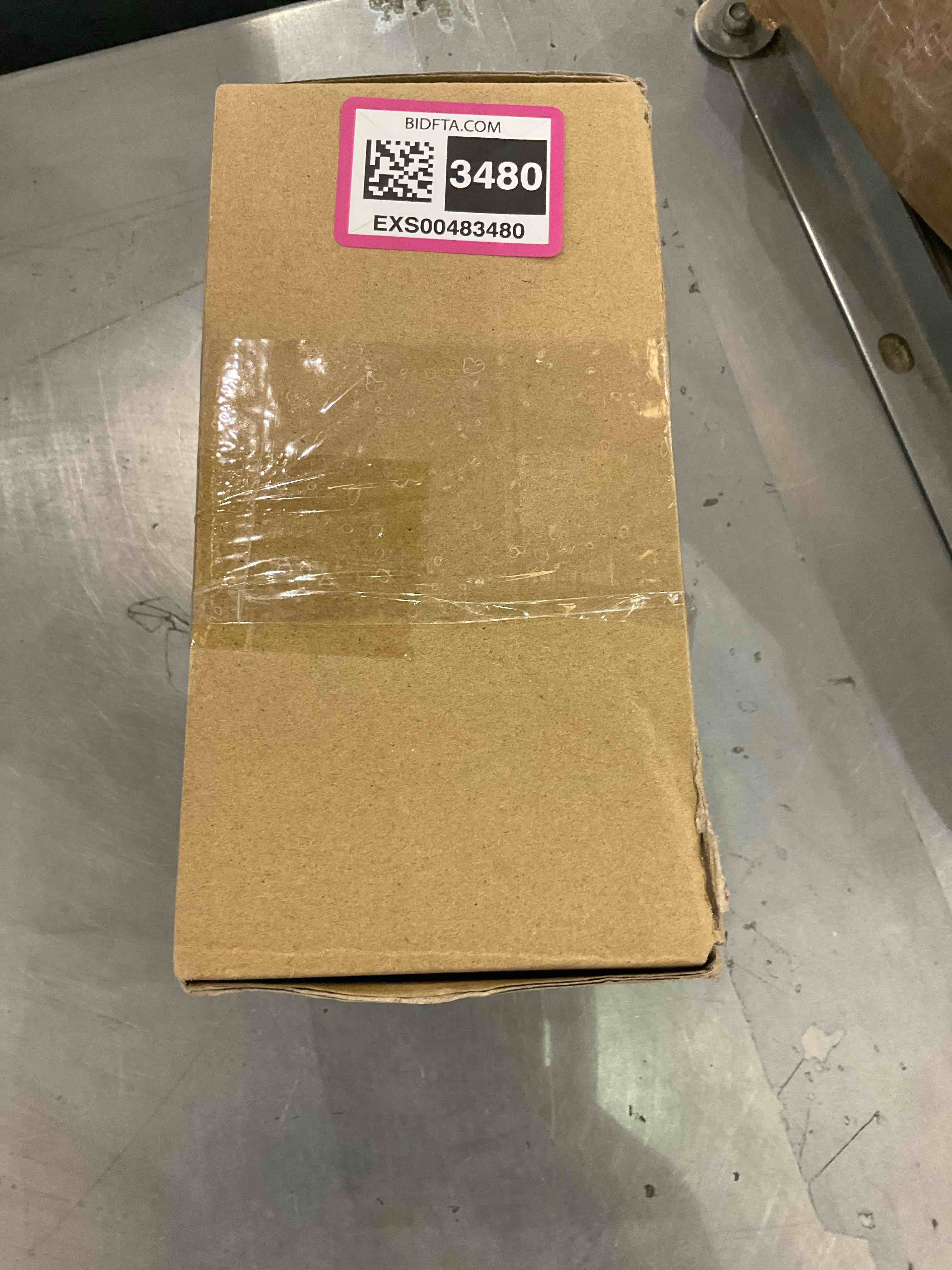https://s3.amazonaws.com/lotting-images-prod/bidfta/EXS00483480_1696518013831.jpeg