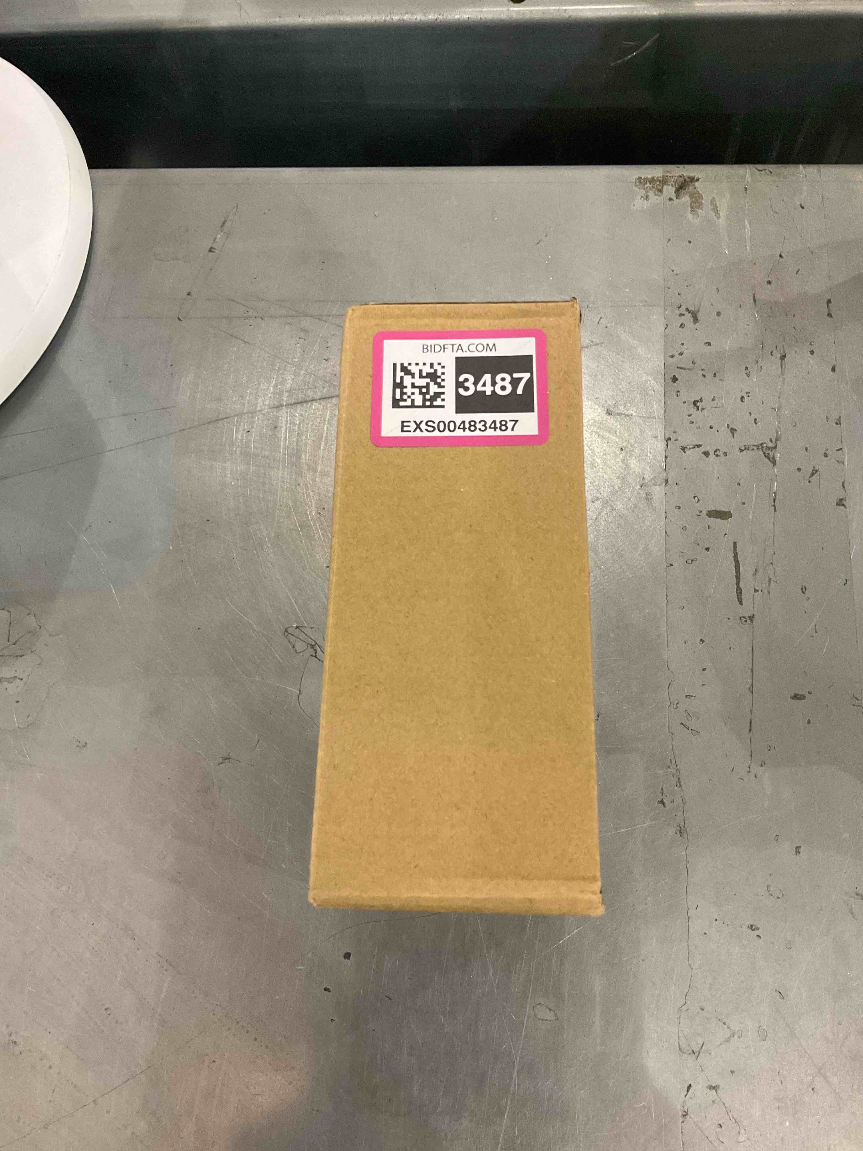 https://s3.amazonaws.com/lotting-images-prod/bidfta/EXS00483487_1696518710642.jpeg