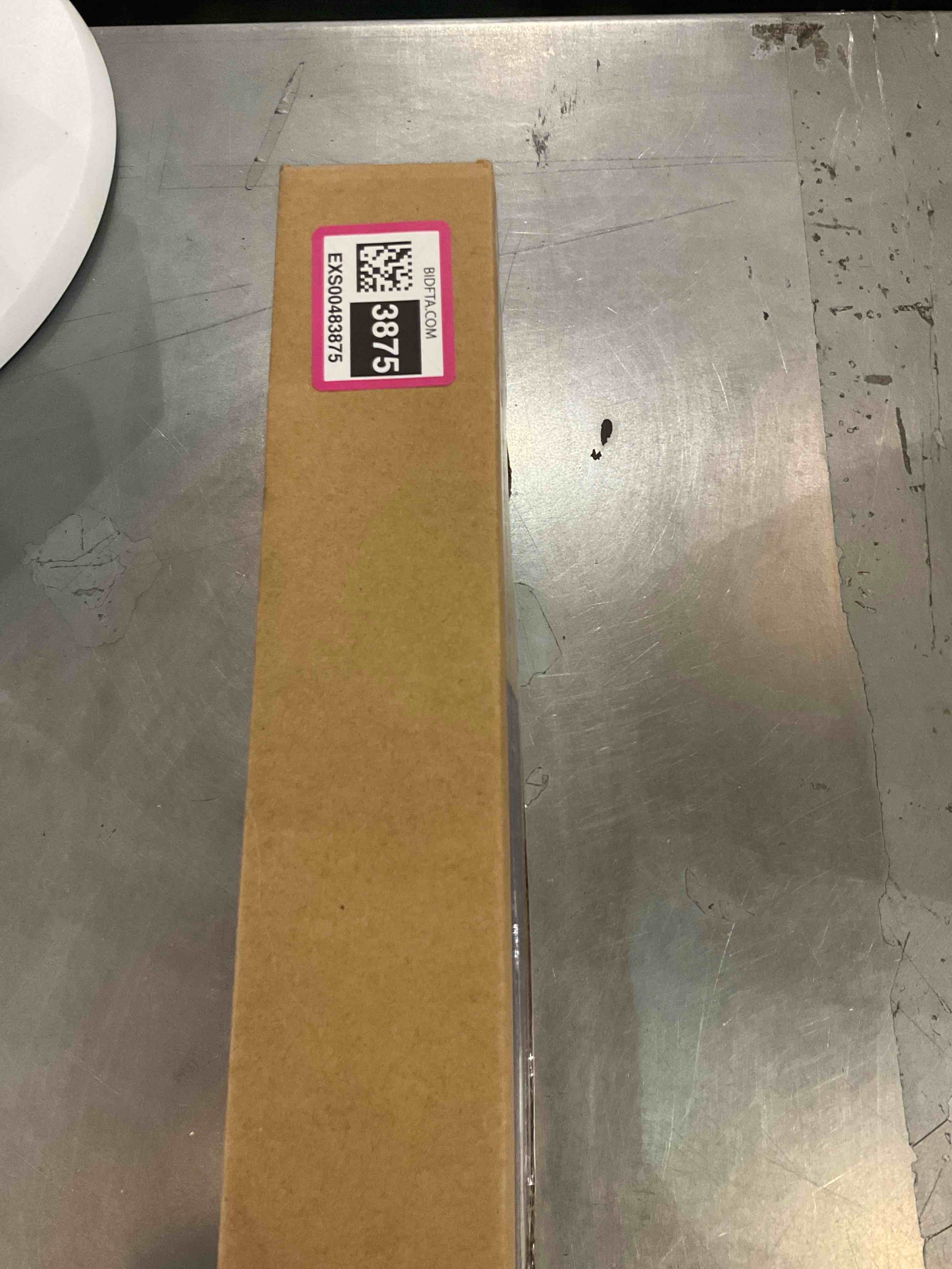 https://s3.amazonaws.com/lotting-images-prod/bidfta/EXS00483875_1695655831511.jpeg