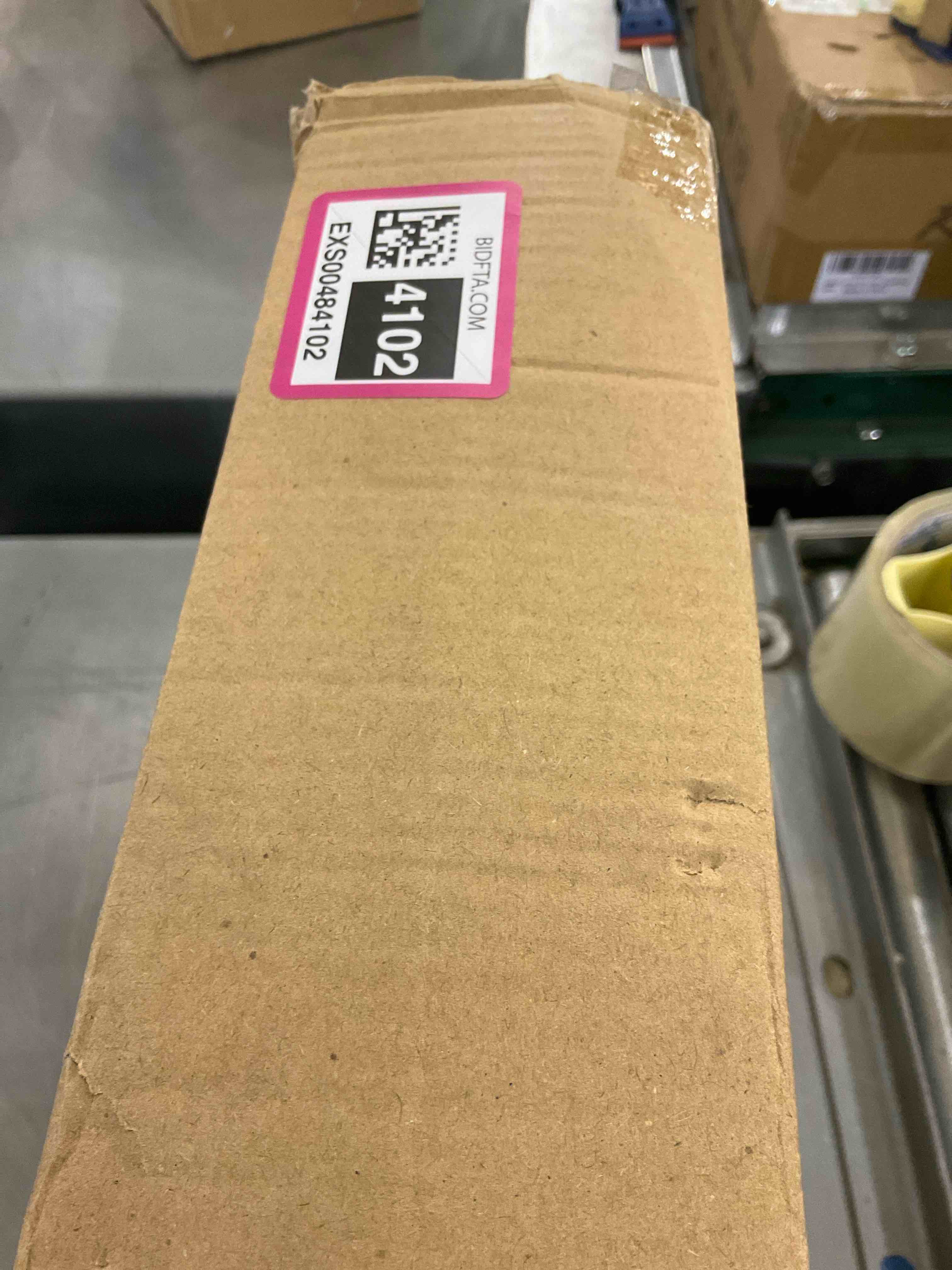 https://s3.amazonaws.com/lotting-images-prod/bidfta/EXS00484102_1695736308814.jpeg