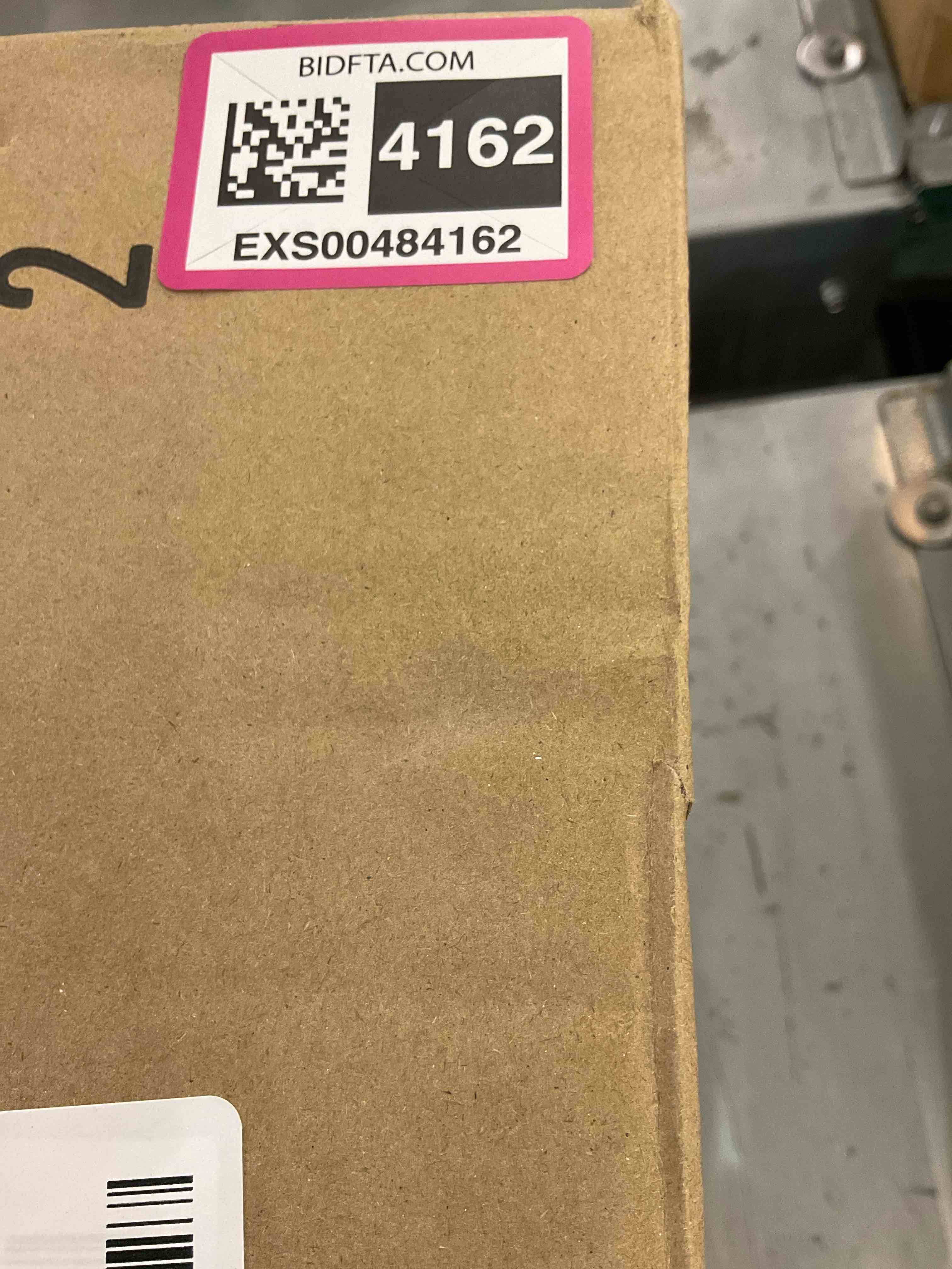 https://s3.amazonaws.com/lotting-images-prod/bidfta/EXS00484162_1695740175803.jpeg