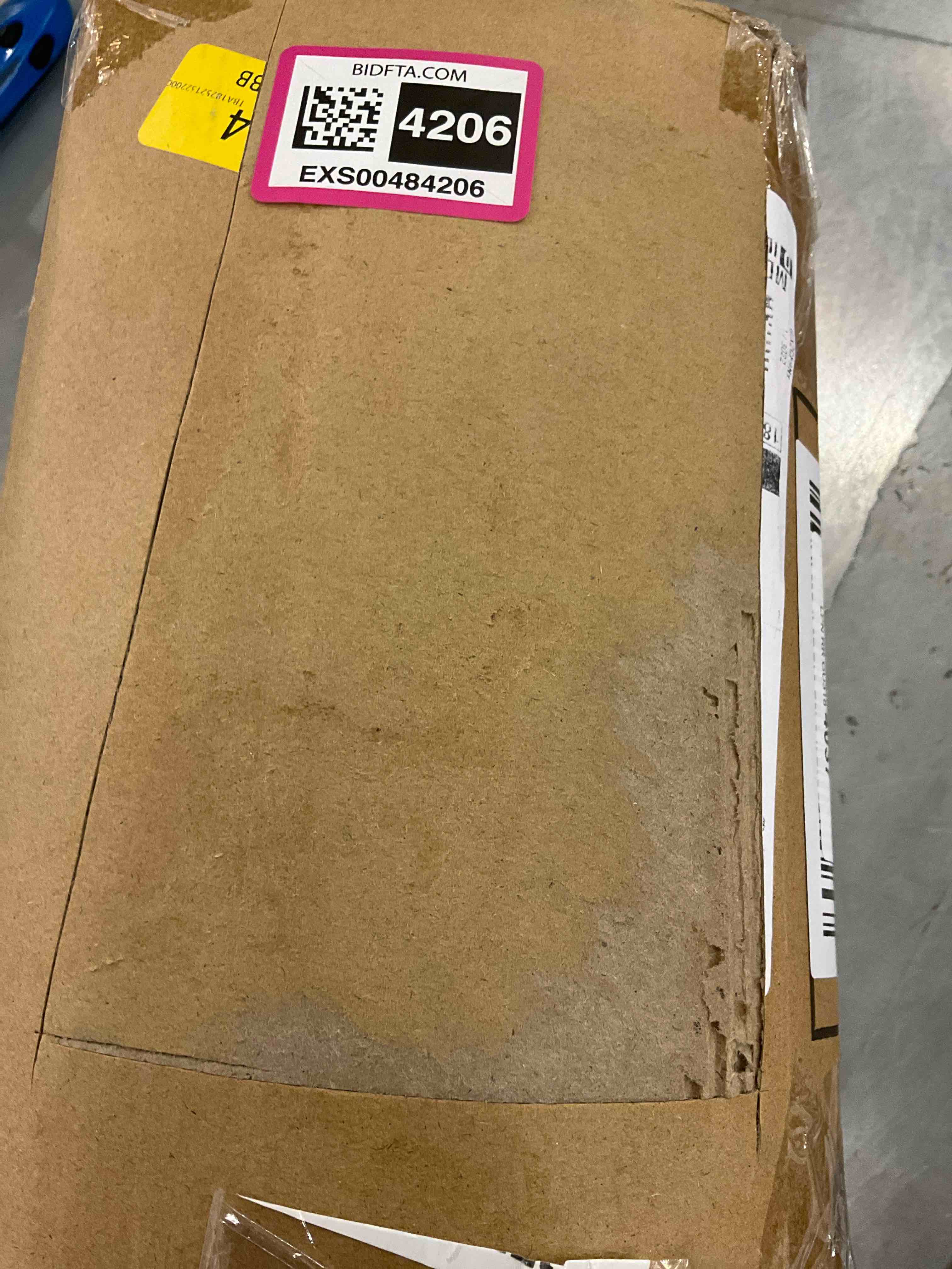 https://s3.amazonaws.com/lotting-images-prod/bidfta/EXS00484206_1695746420598.jpeg