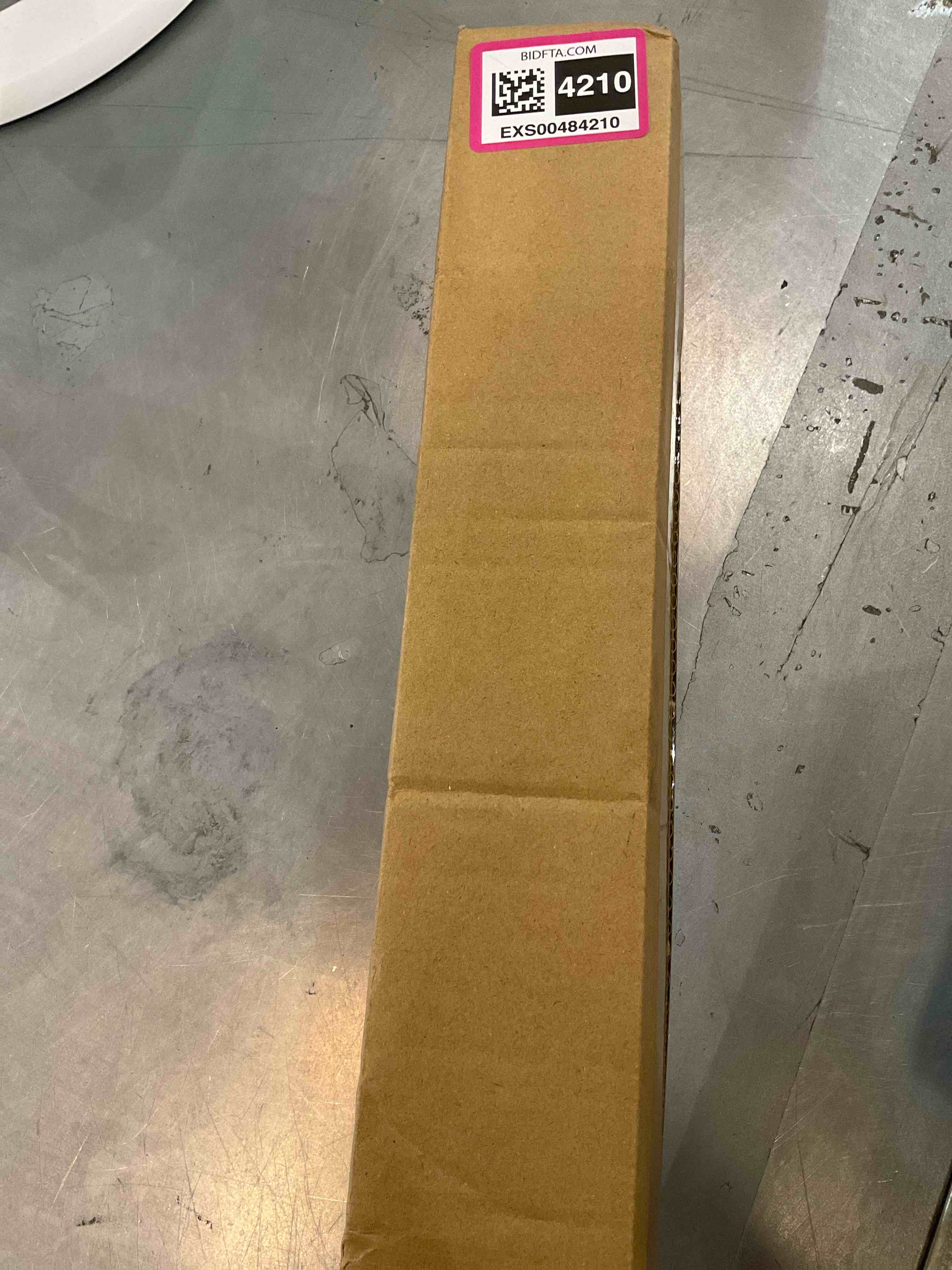 https://s3.amazonaws.com/lotting-images-prod/bidfta/EXS00484210_1695746581723.jpeg