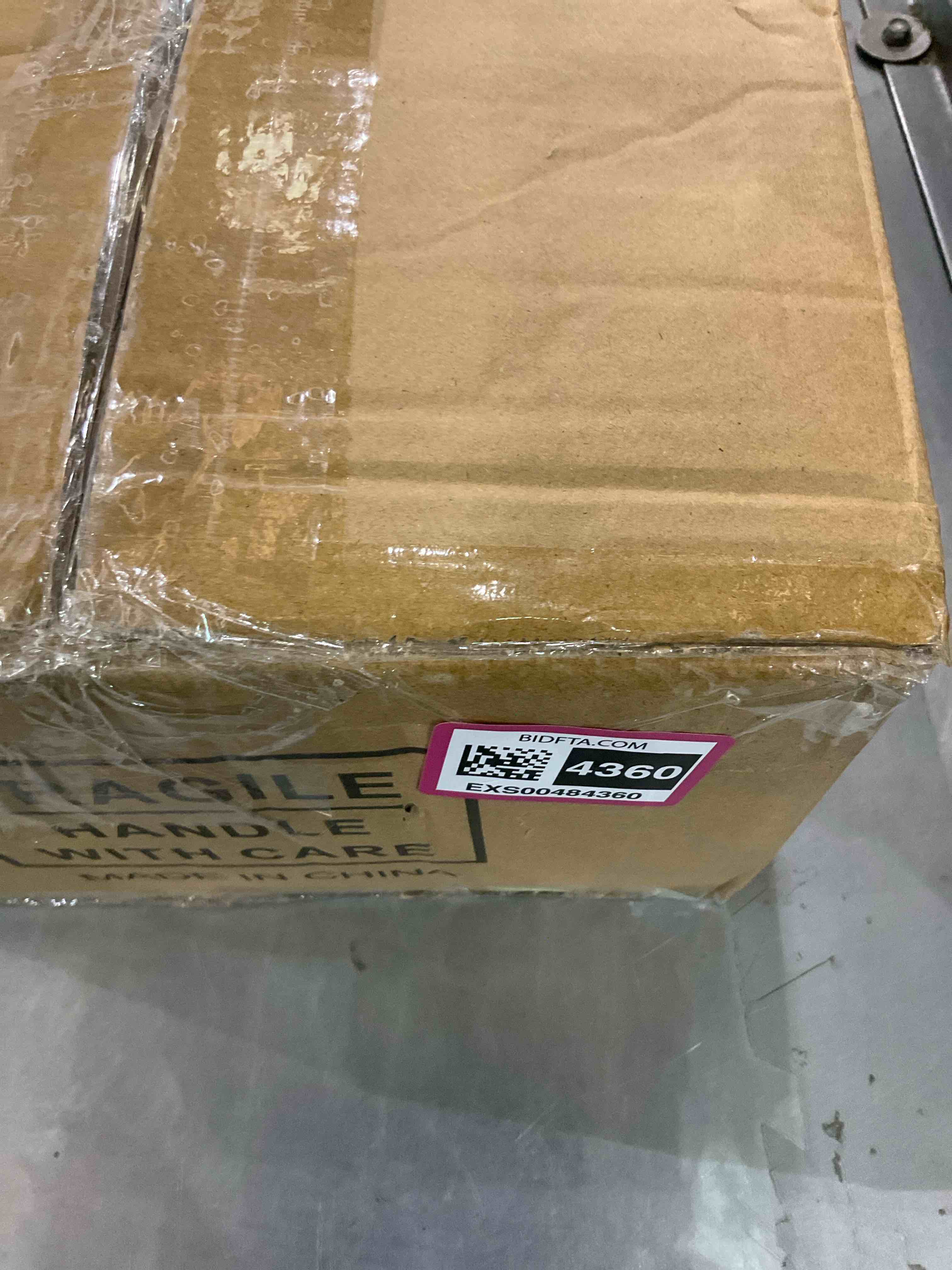 https://s3.amazonaws.com/lotting-images-prod/bidfta/EXS00484360_1695818893891.jpeg