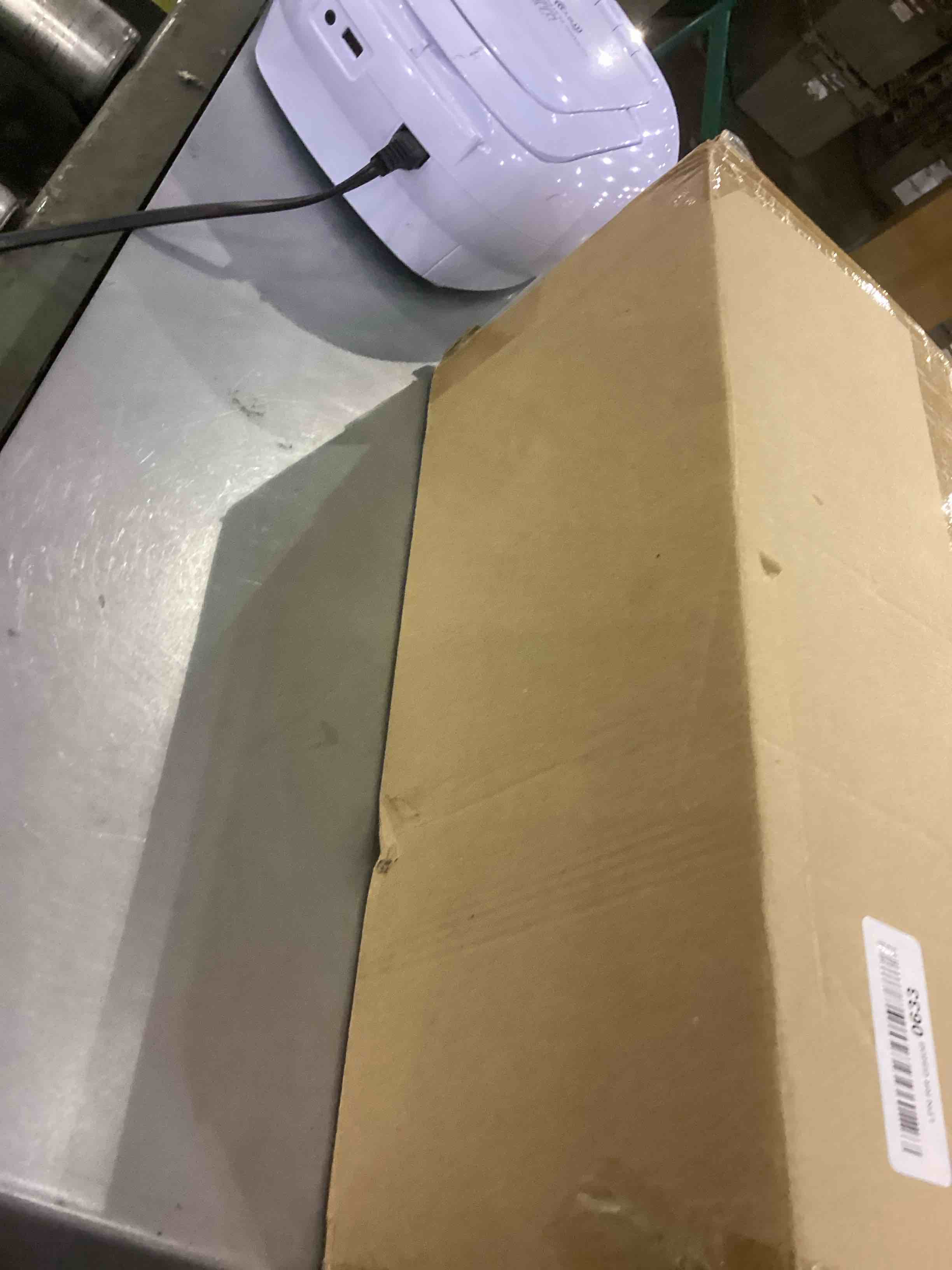 https://s3.amazonaws.com/lotting-images-prod/bidfta/EXS00484680_1695381472612.jpeg