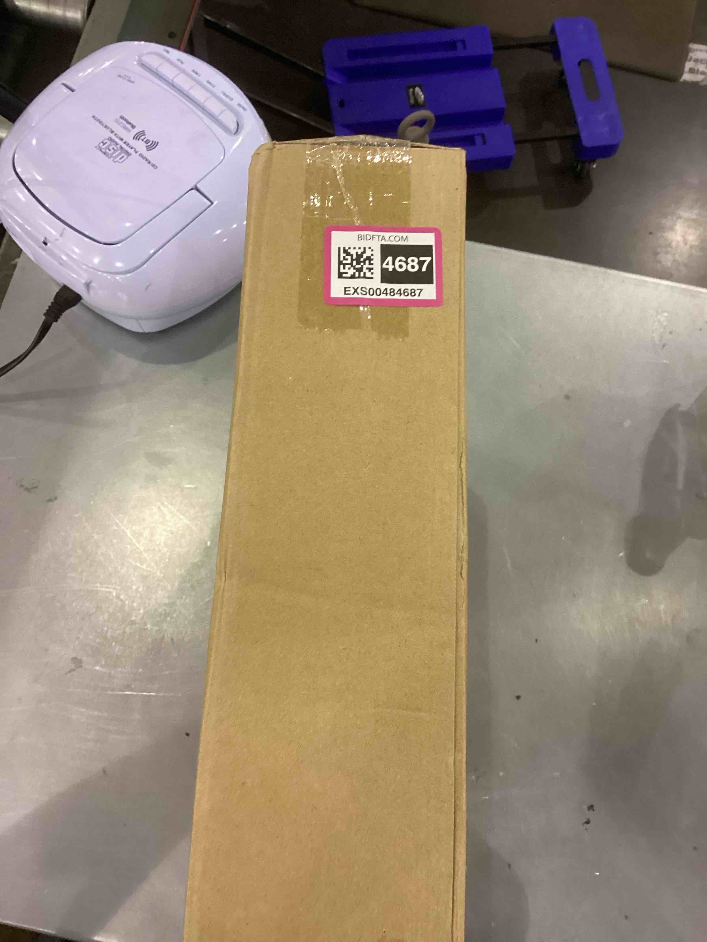 https://s3.amazonaws.com/lotting-images-prod/bidfta/EXS00484687_1695381953380.jpeg