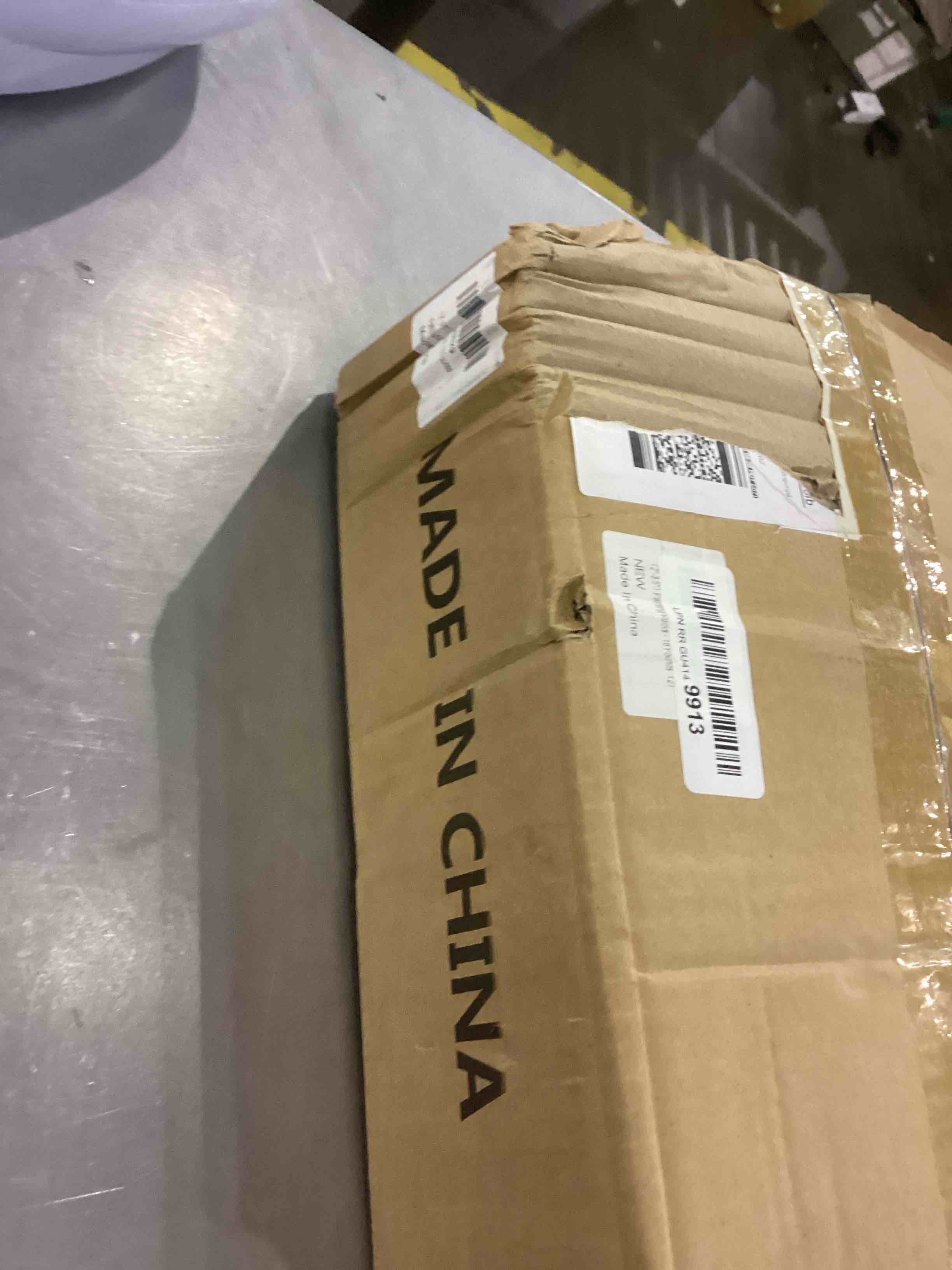 https://s3.amazonaws.com/lotting-images-prod/bidfta/EXS00484688_1695382225596.jpeg