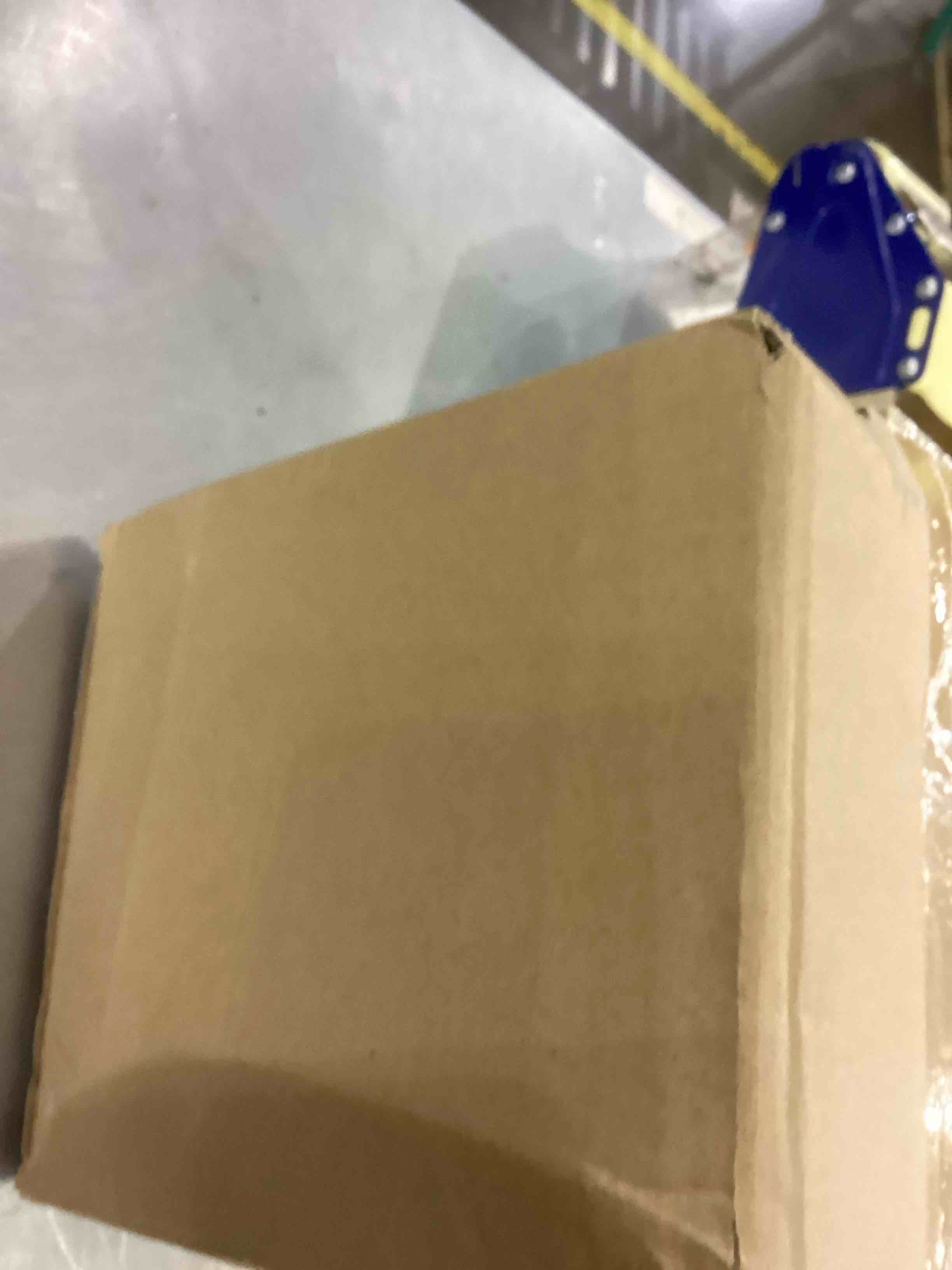 https://s3.amazonaws.com/lotting-images-prod/bidfta/EXS00484746_1695389444295.jpeg