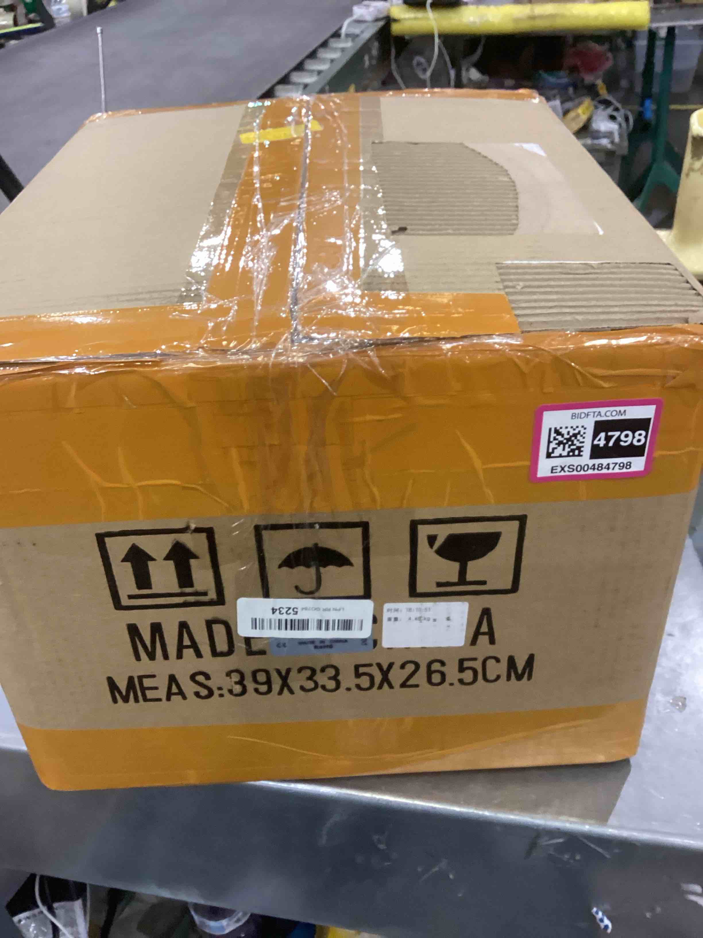 https://s3.amazonaws.com/lotting-images-prod/bidfta/EXS00484798_1695397585246.jpeg