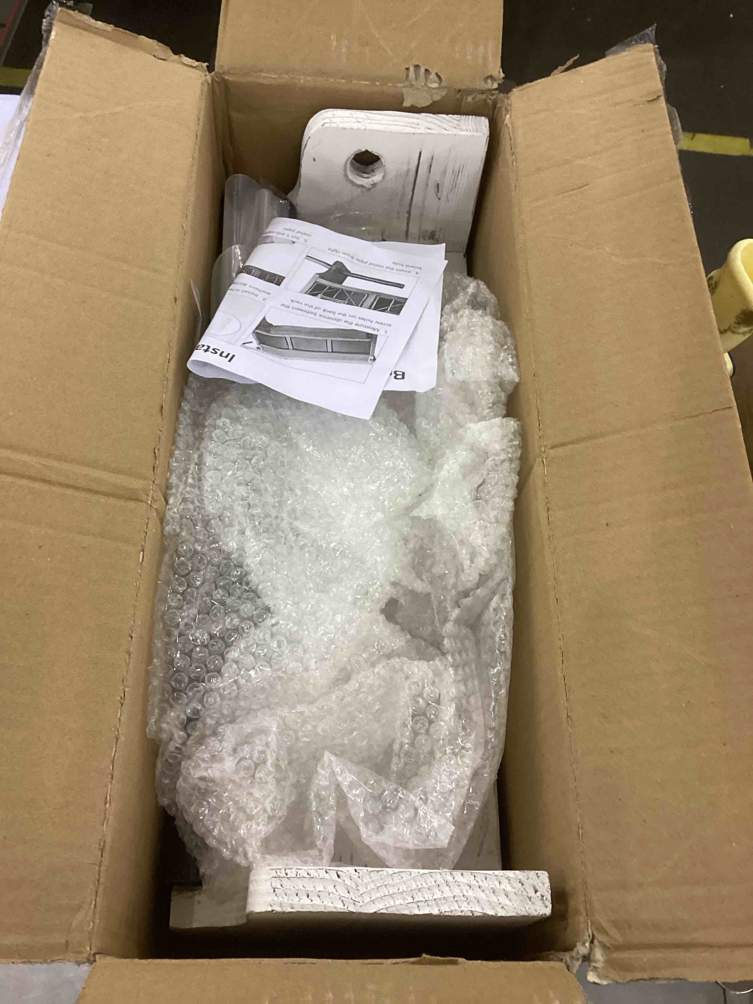 https://s3.amazonaws.com/lotting-images-prod/bidfta/EXS00484898_1695409569826.jpeg