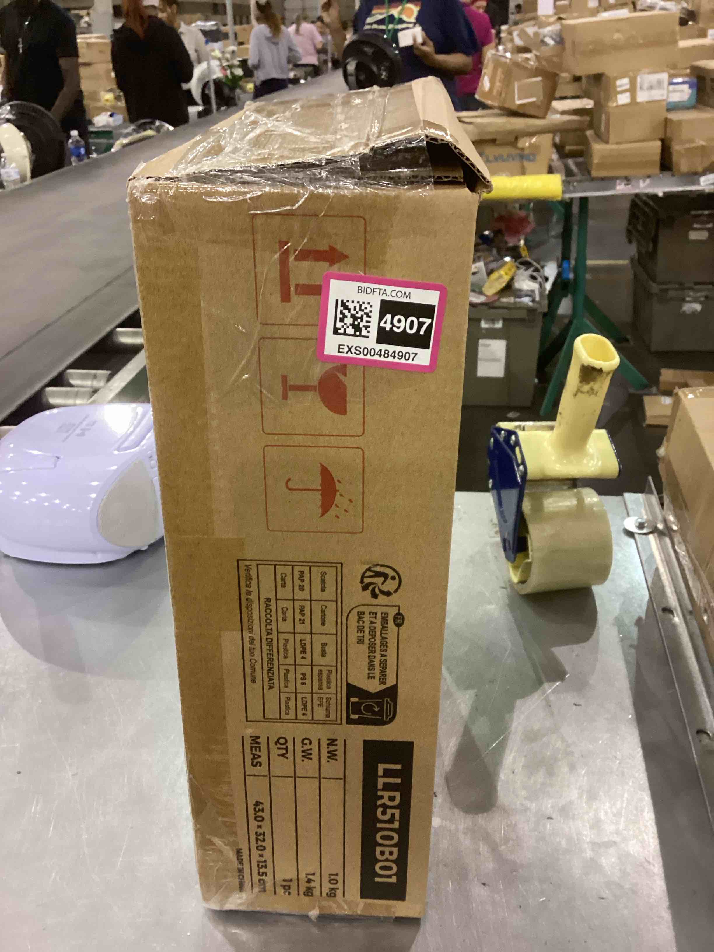 https://s3.amazonaws.com/lotting-images-prod/bidfta/EXS00484907_1695640033169.jpeg