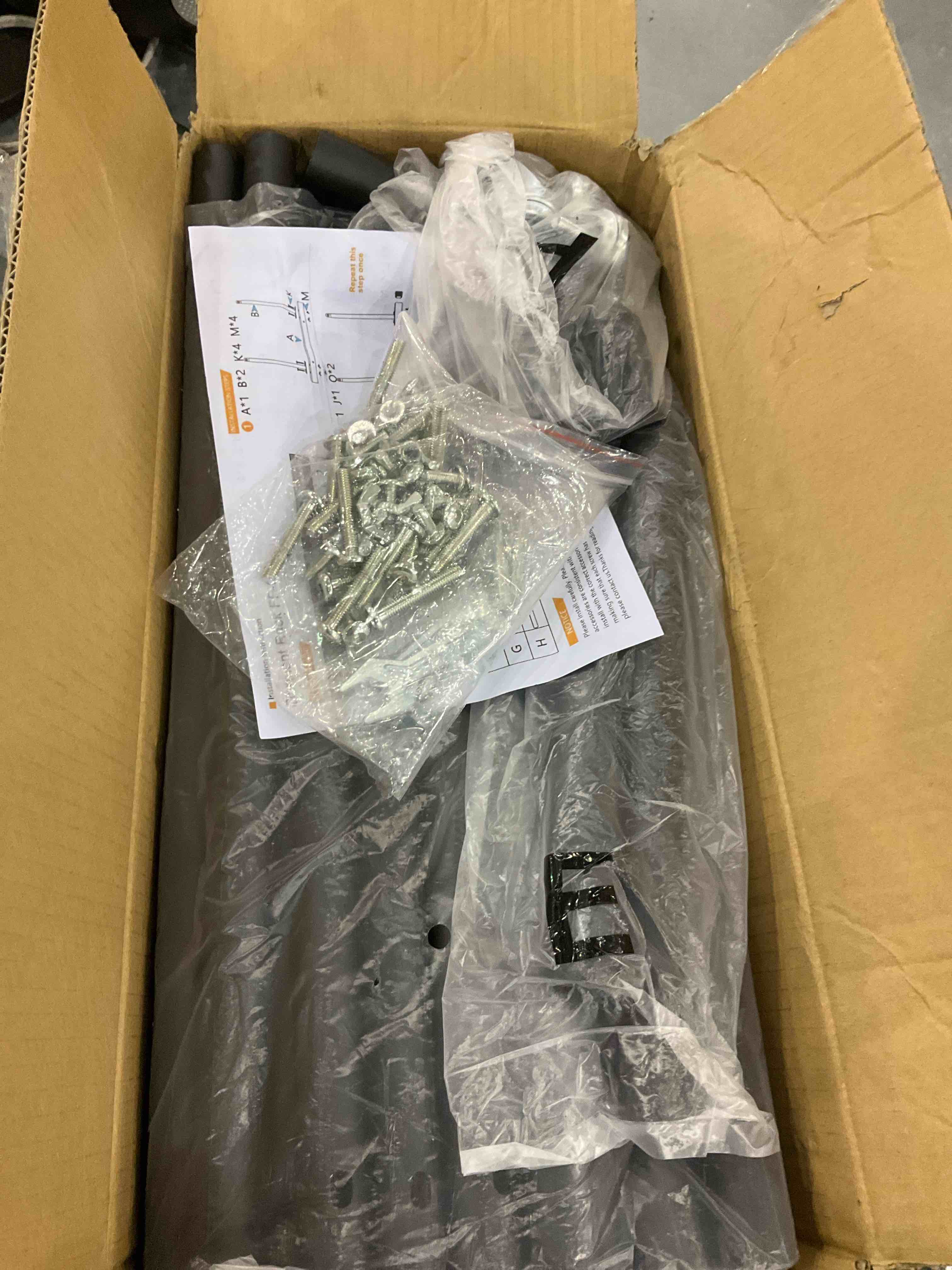 https://s3.amazonaws.com/lotting-images-prod/bidfta/EXS00485114_1695381744068.jpeg