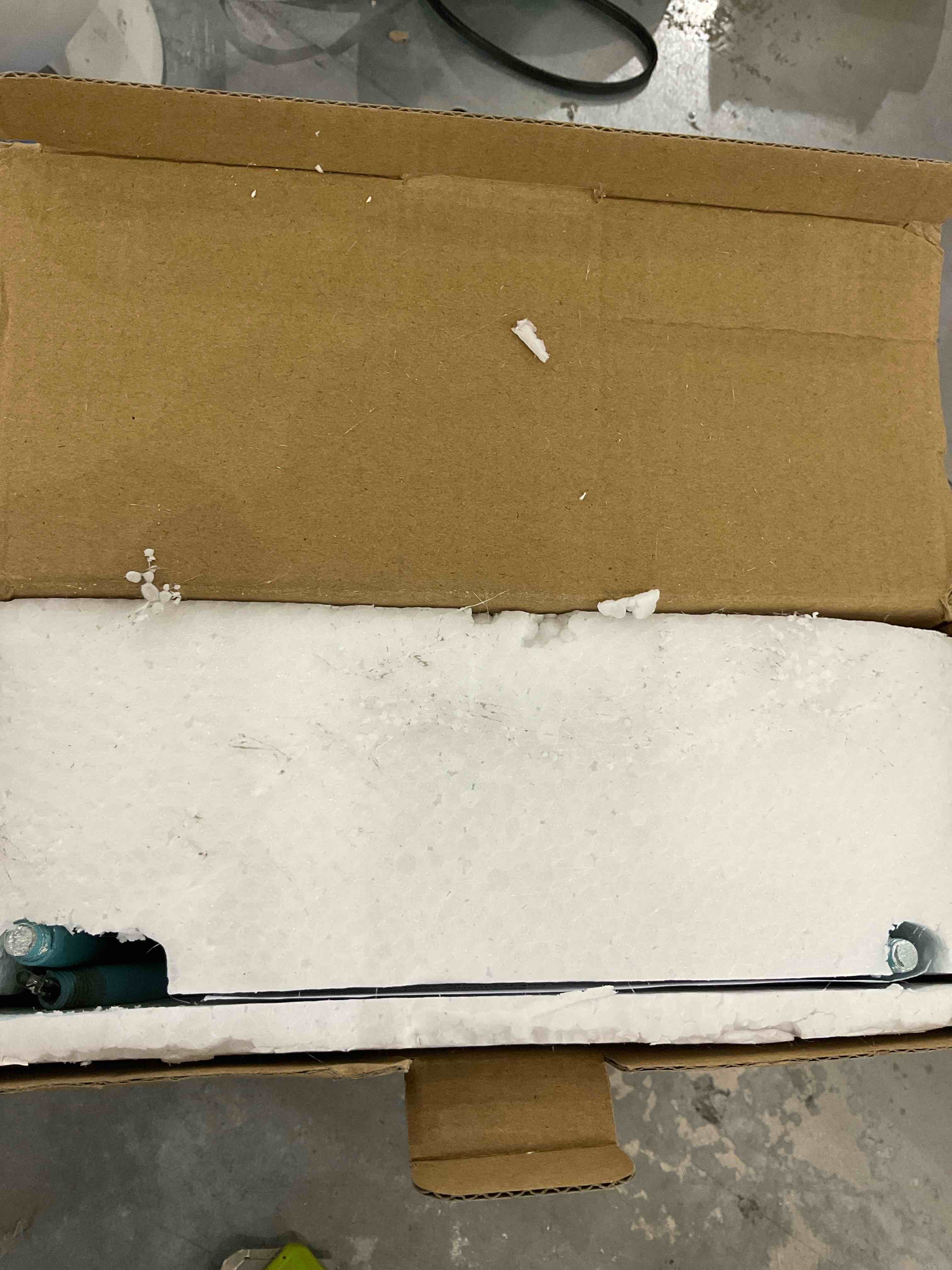 https://s3.amazonaws.com/lotting-images-prod/bidfta/EXS00485215_1695393209952.jpeg