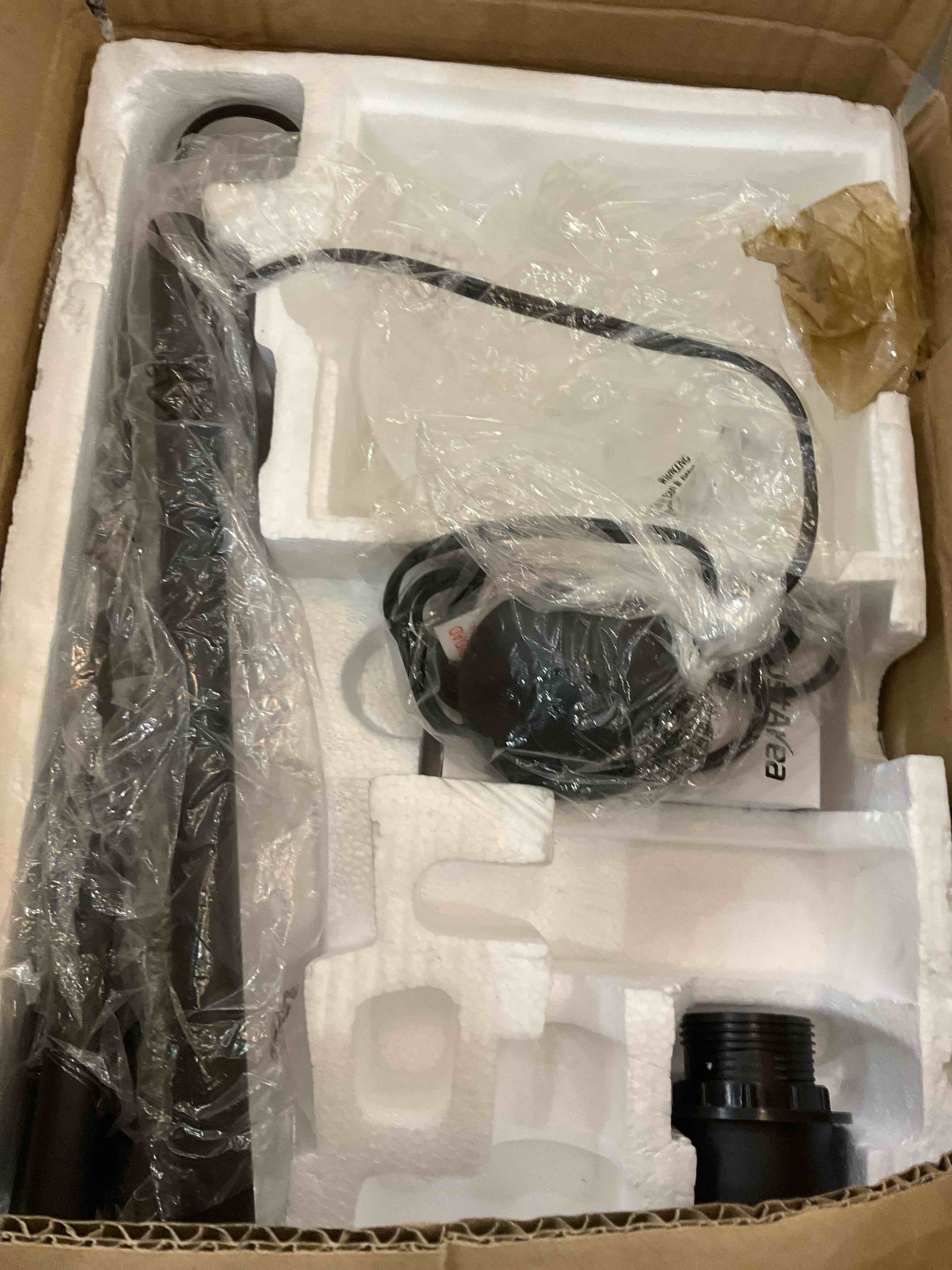 https://s3.amazonaws.com/lotting-images-prod/bidfta/EXS00485260_1695401396735.jpeg