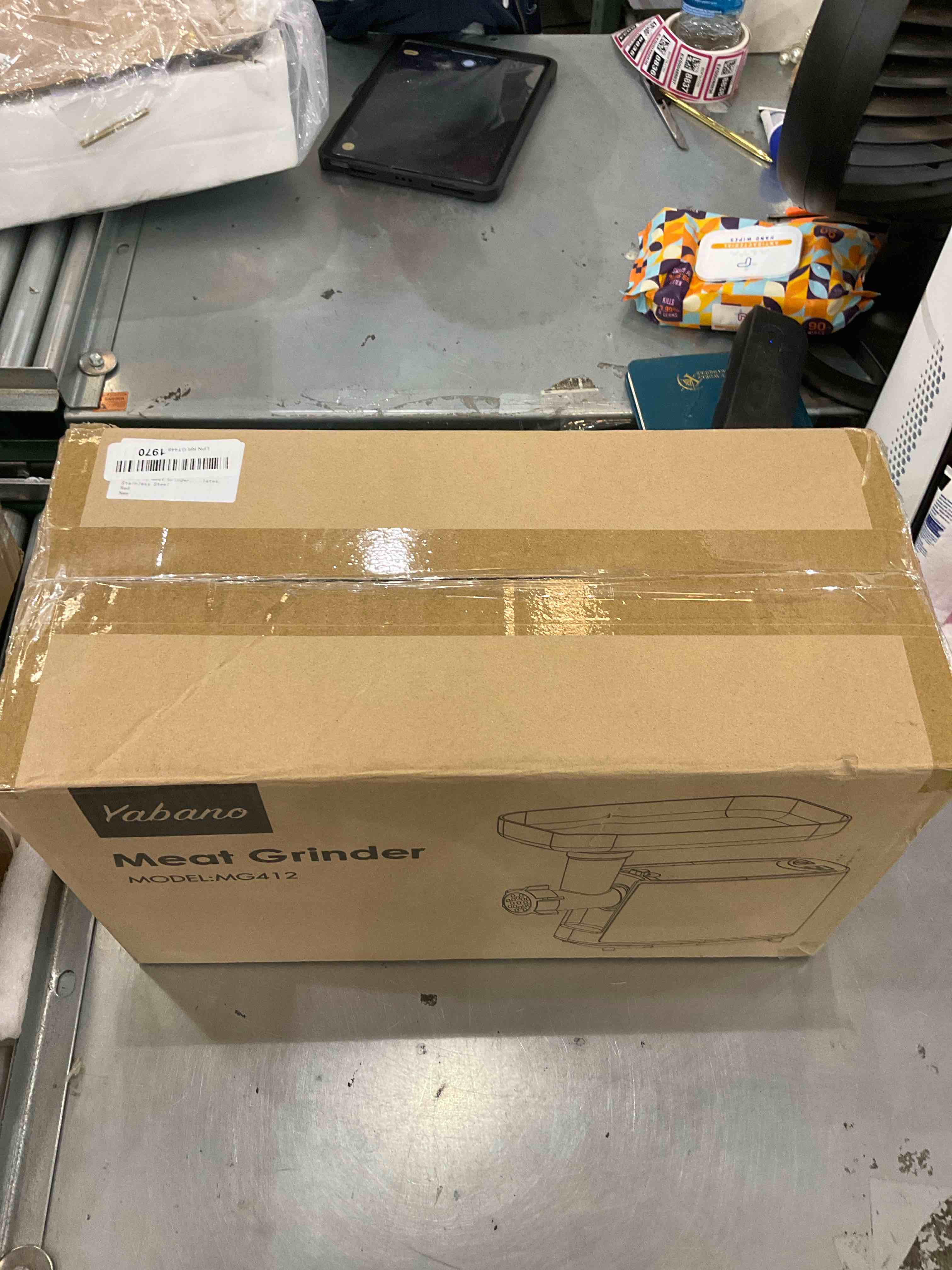 https://s3.amazonaws.com/lotting-images-prod/bidfta/EXS00486276_1695403413506.jpeg