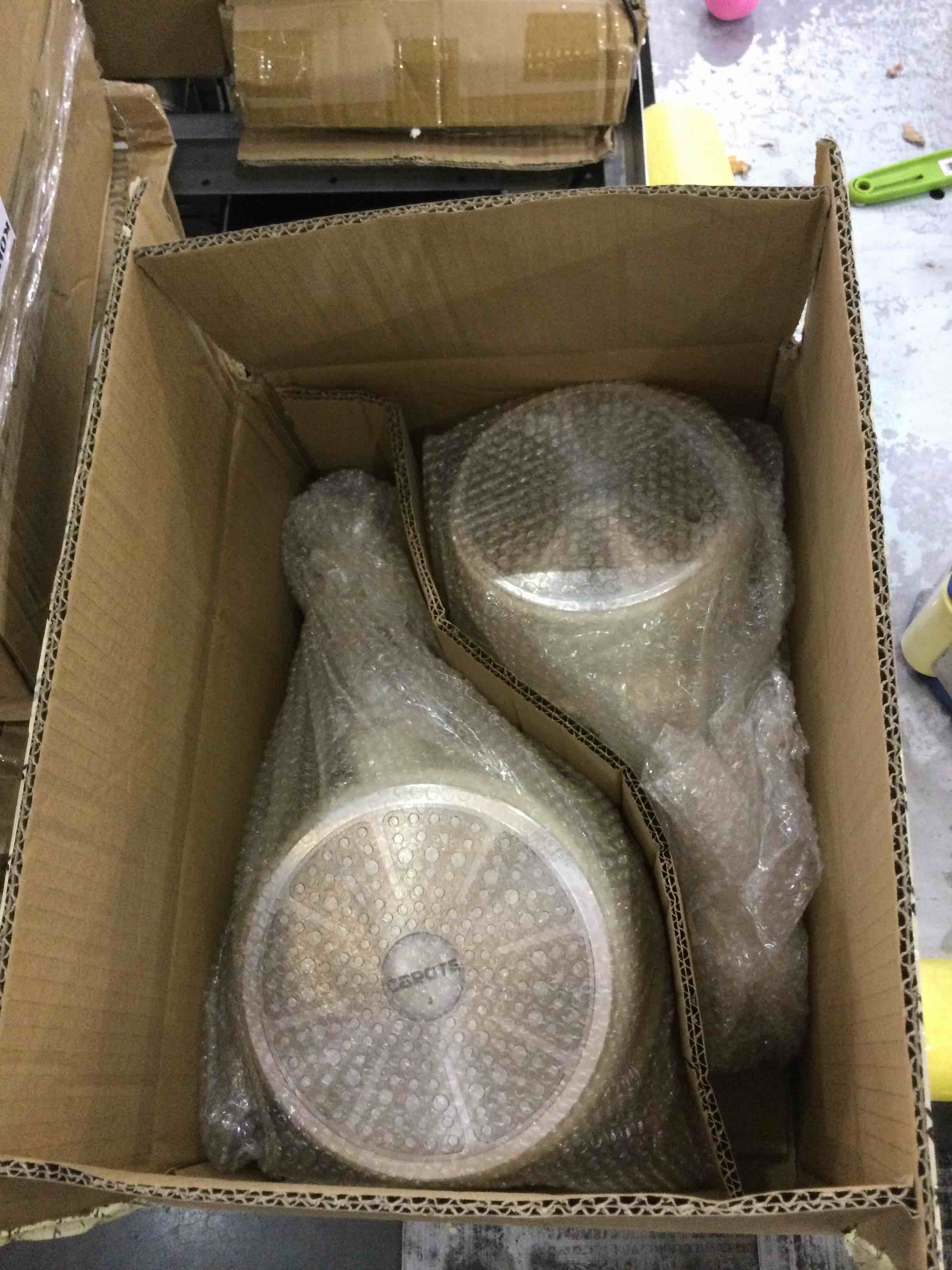 https://s3.amazonaws.com/lotting-images-prod/bidfta/EXS00487119_1695391086249.jpeg