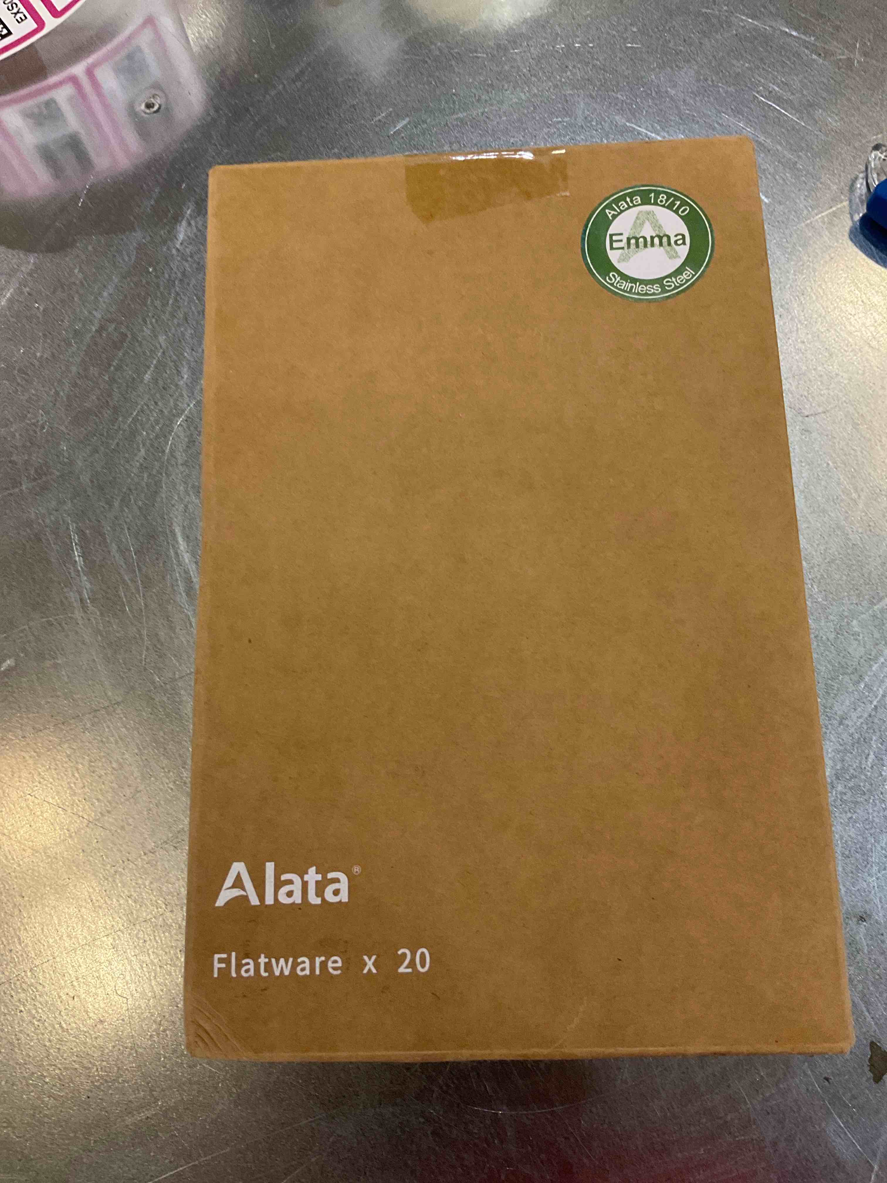 https://s3.amazonaws.com/lotting-images-prod/bidfta/EXS00487325_1695653439202.jpeg