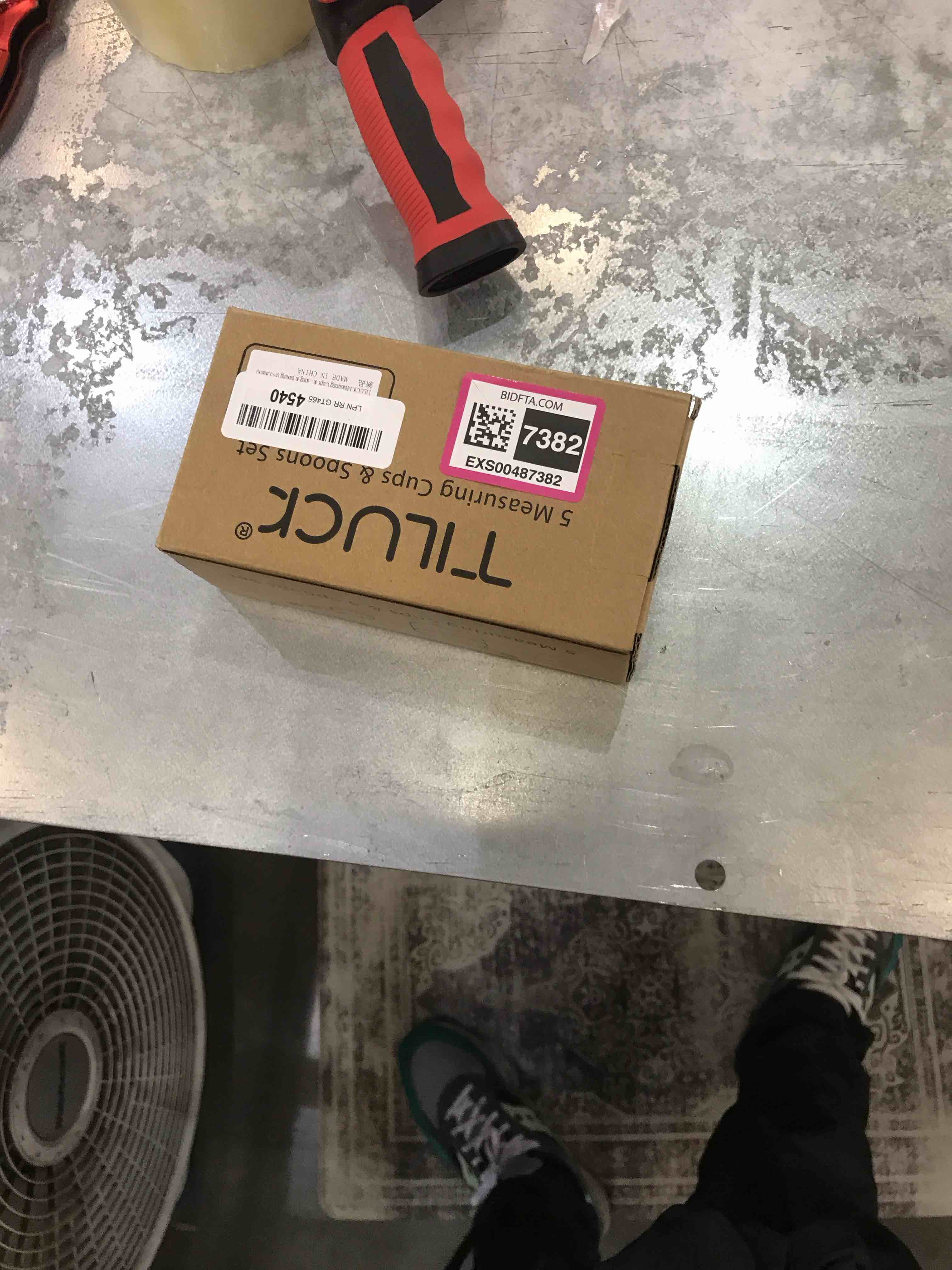https://s3.amazonaws.com/lotting-images-prod/bidfta/EXS00487382_1695660463520.jpeg