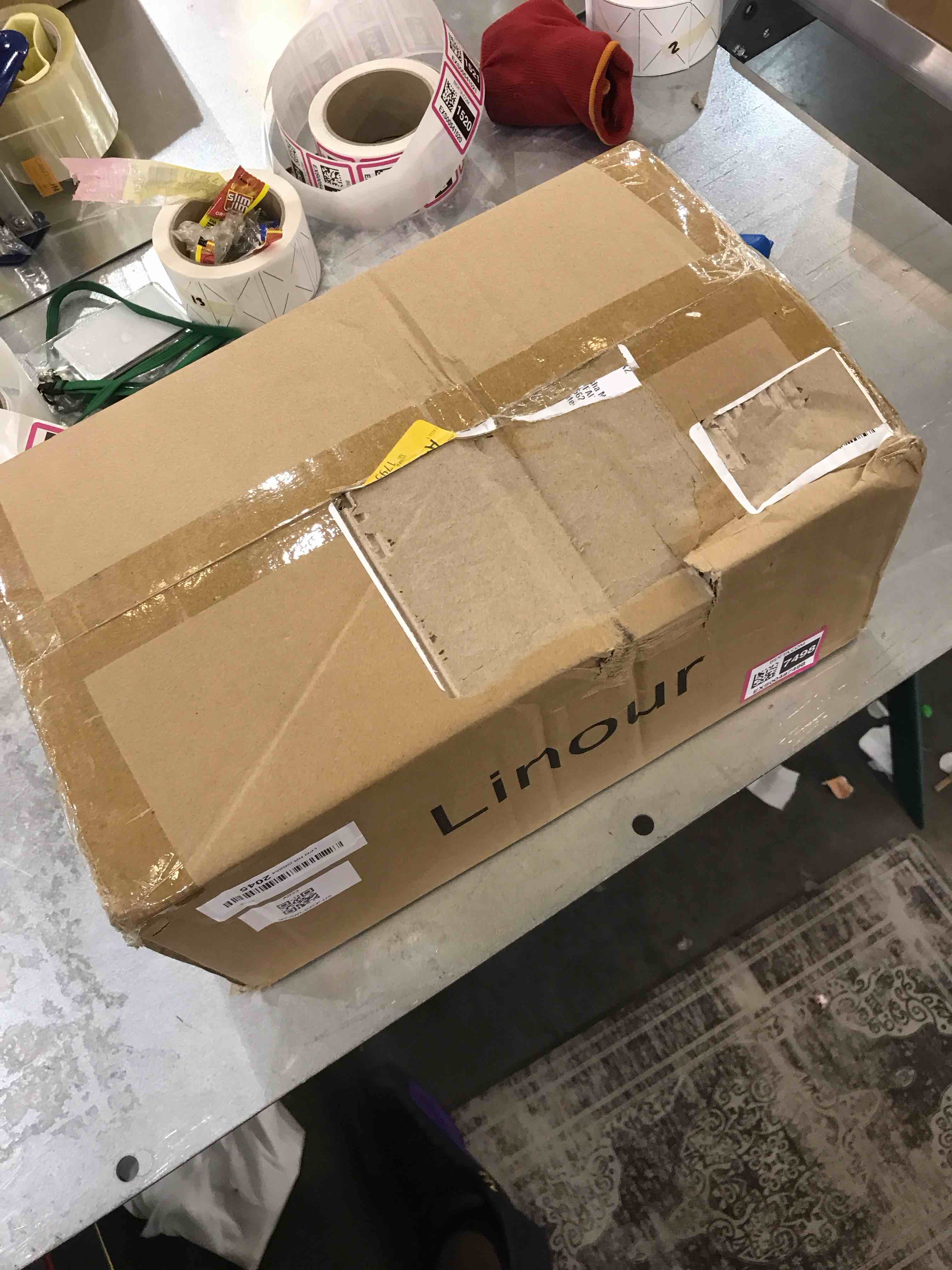 https://s3.amazonaws.com/lotting-images-prod/bidfta/EXS00487498_1695738387930.jpeg