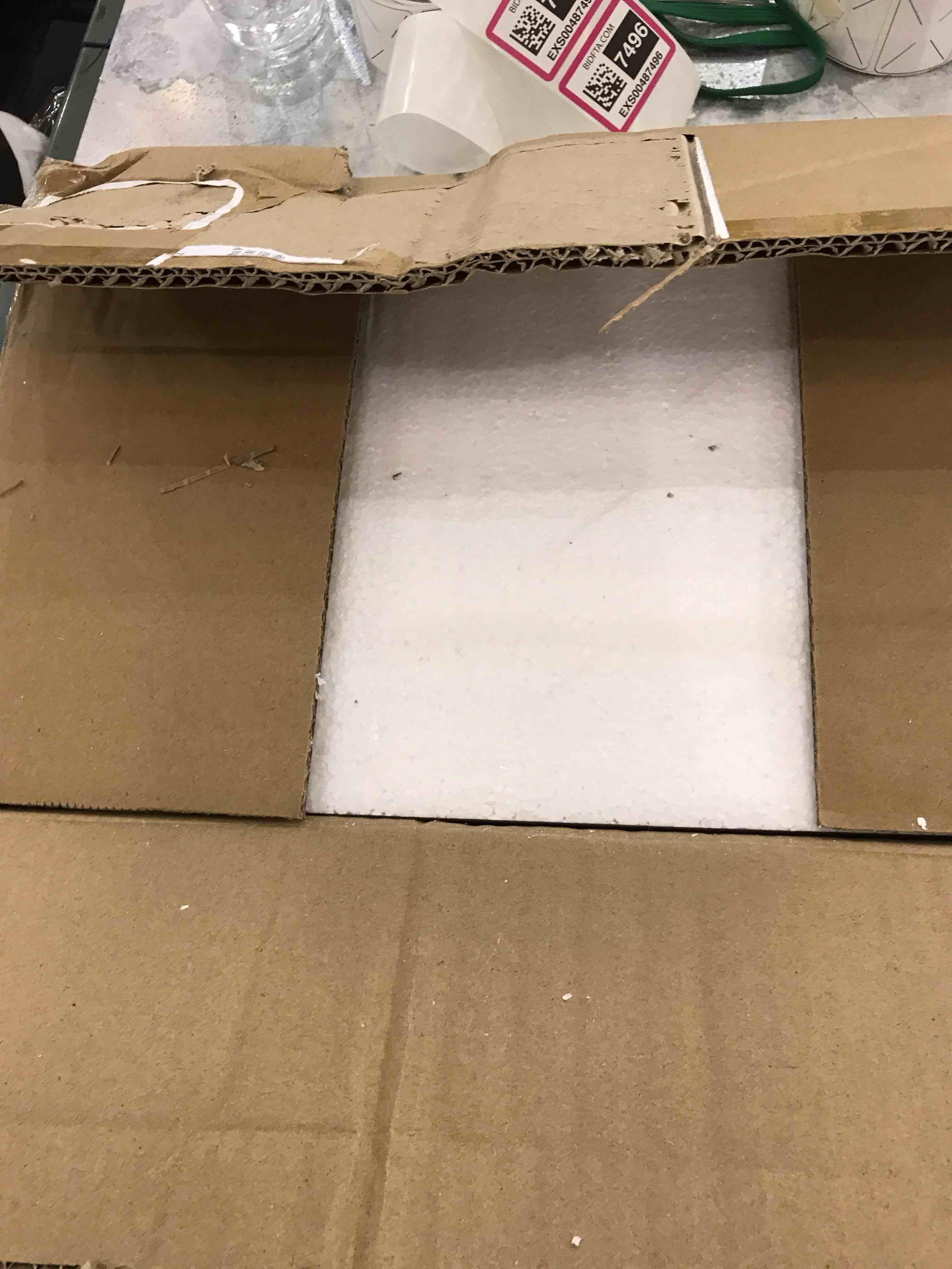 https://s3.amazonaws.com/lotting-images-prod/bidfta/EXS00487498_1695738445420.jpeg