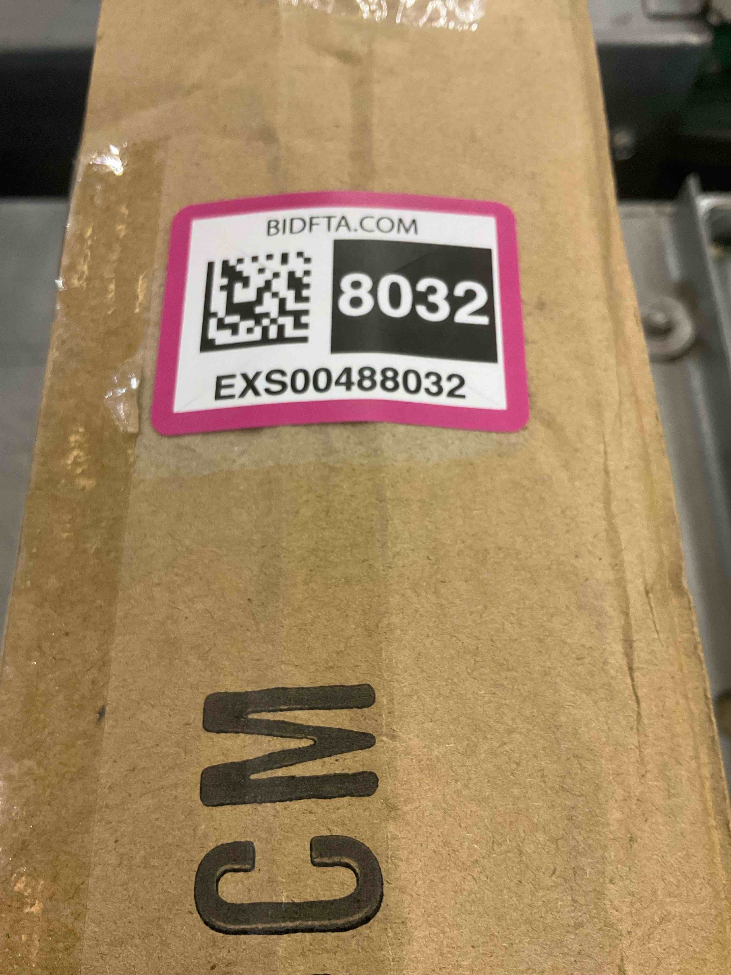 https://s3.amazonaws.com/lotting-images-prod/bidfta/EXS00488032_1695214360467.jpeg