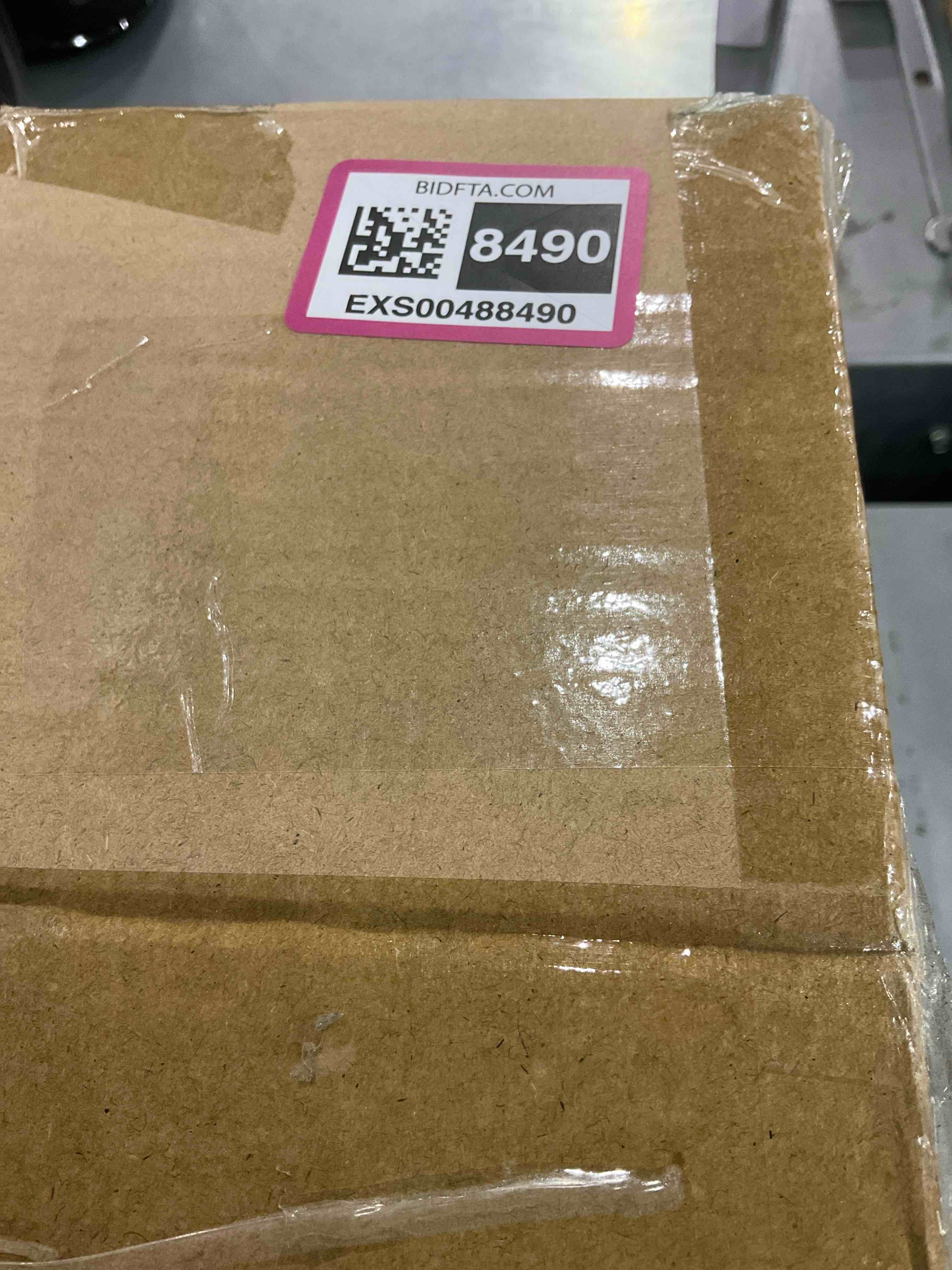 https://s3.amazonaws.com/lotting-images-prod/bidfta/EXS00488490_1695383181071.jpeg