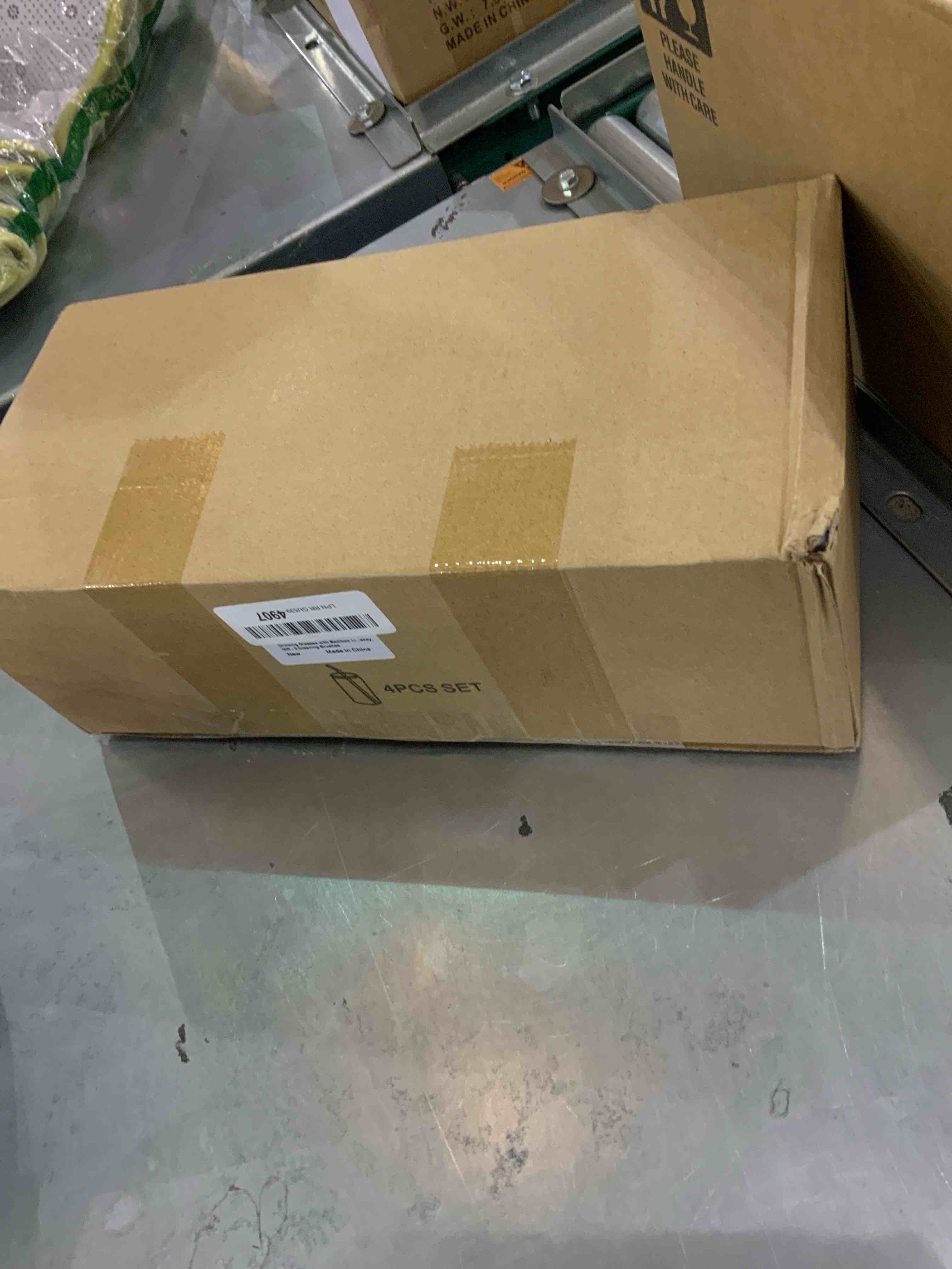 https://s3.amazonaws.com/lotting-images-prod/bidfta/EXS00488511_1695305336390.jpeg