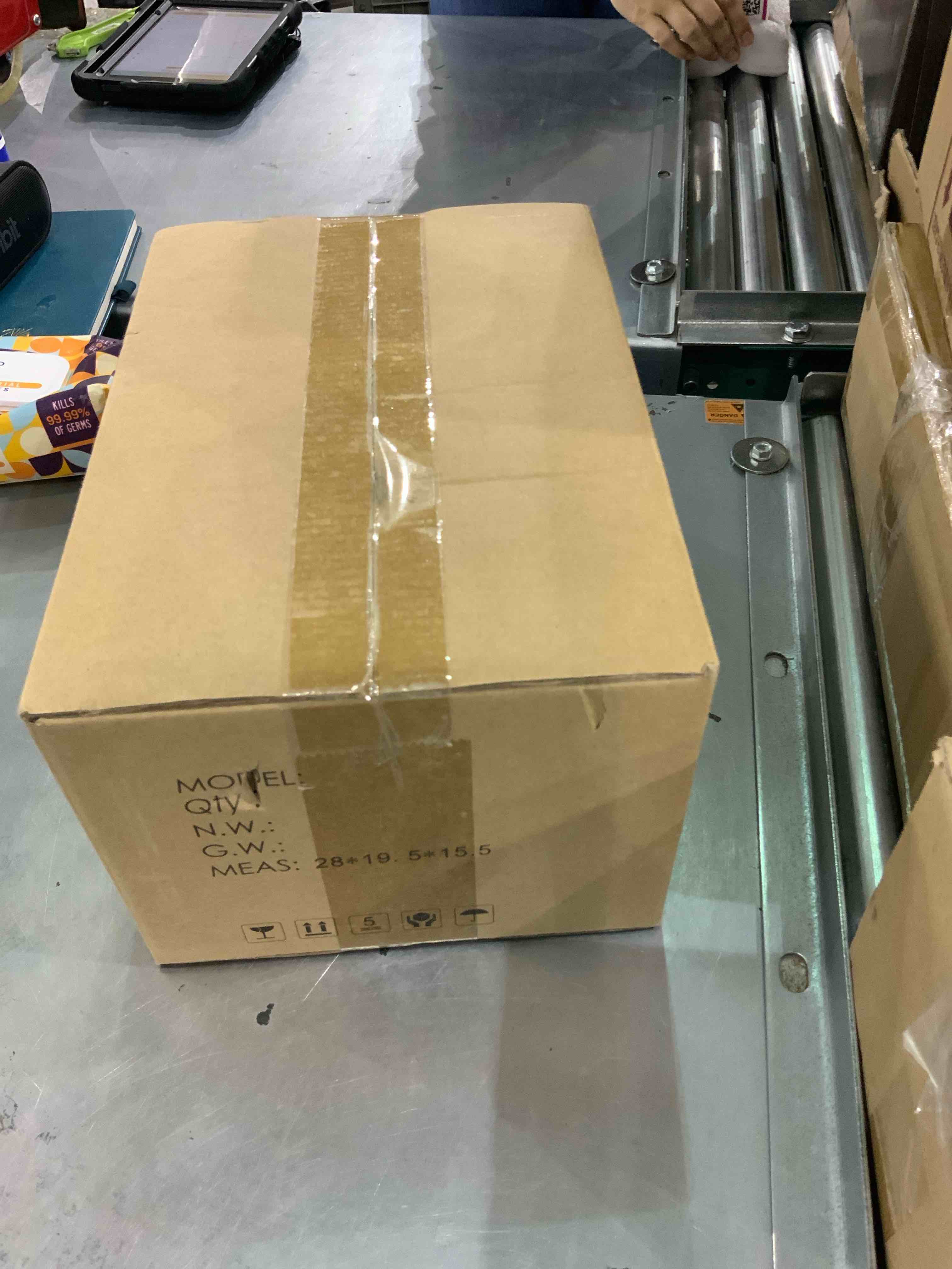 https://s3.amazonaws.com/lotting-images-prod/bidfta/EXS00488631_1695381791544.jpeg