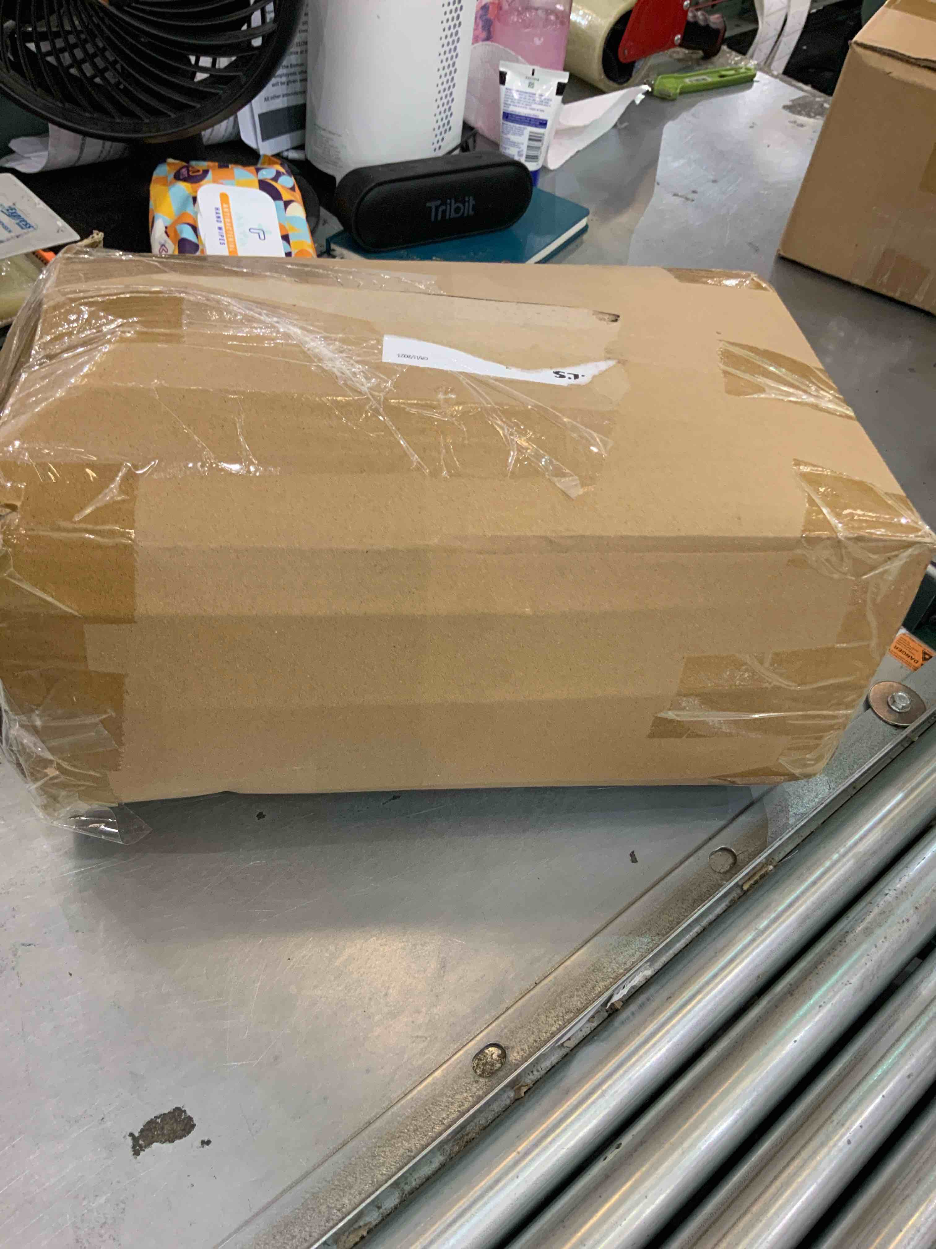 https://s3.amazonaws.com/lotting-images-prod/bidfta/EXS00488805_1695401021722.jpeg