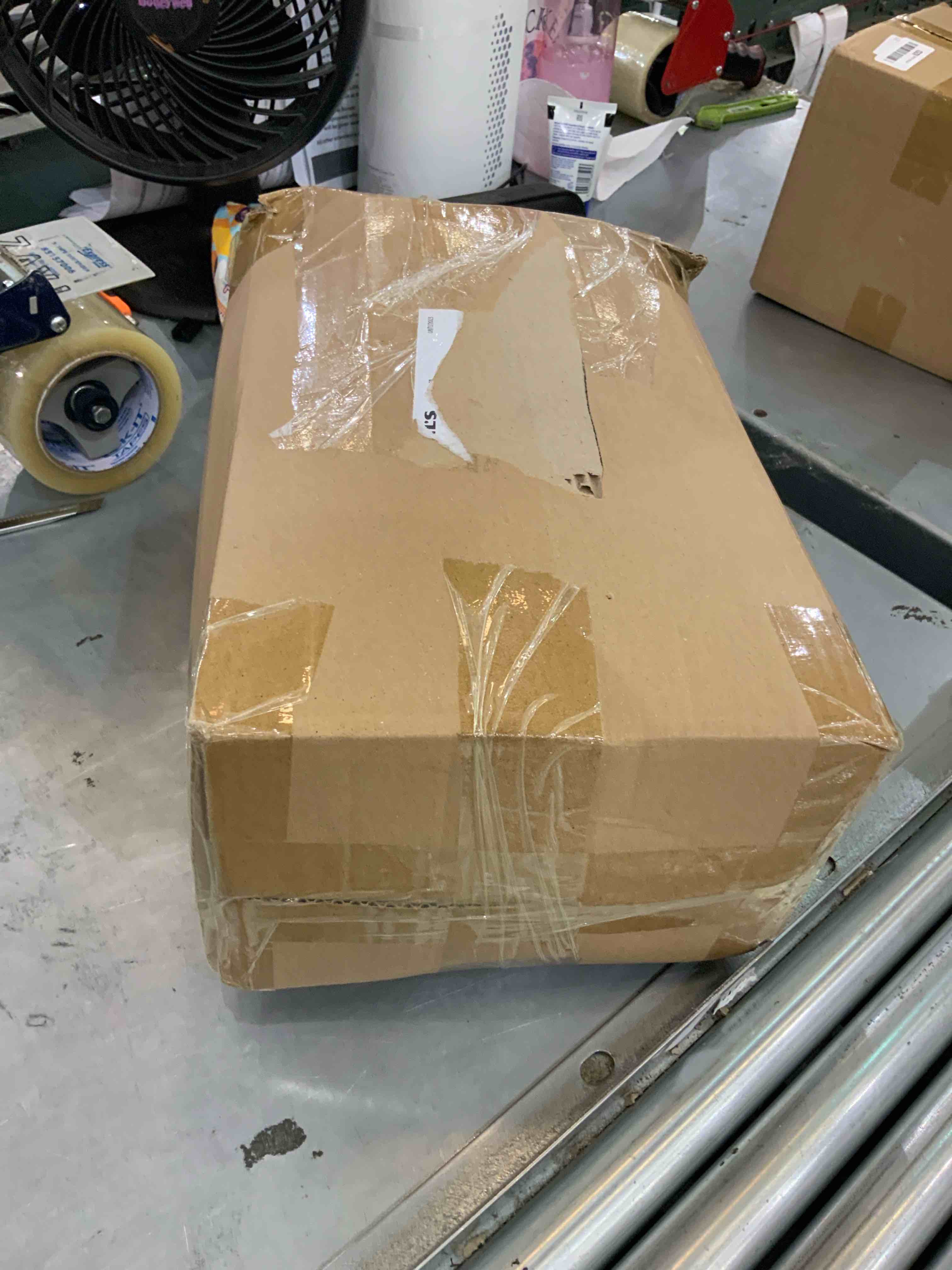 https://s3.amazonaws.com/lotting-images-prod/bidfta/EXS00488805_1695401025203.jpeg