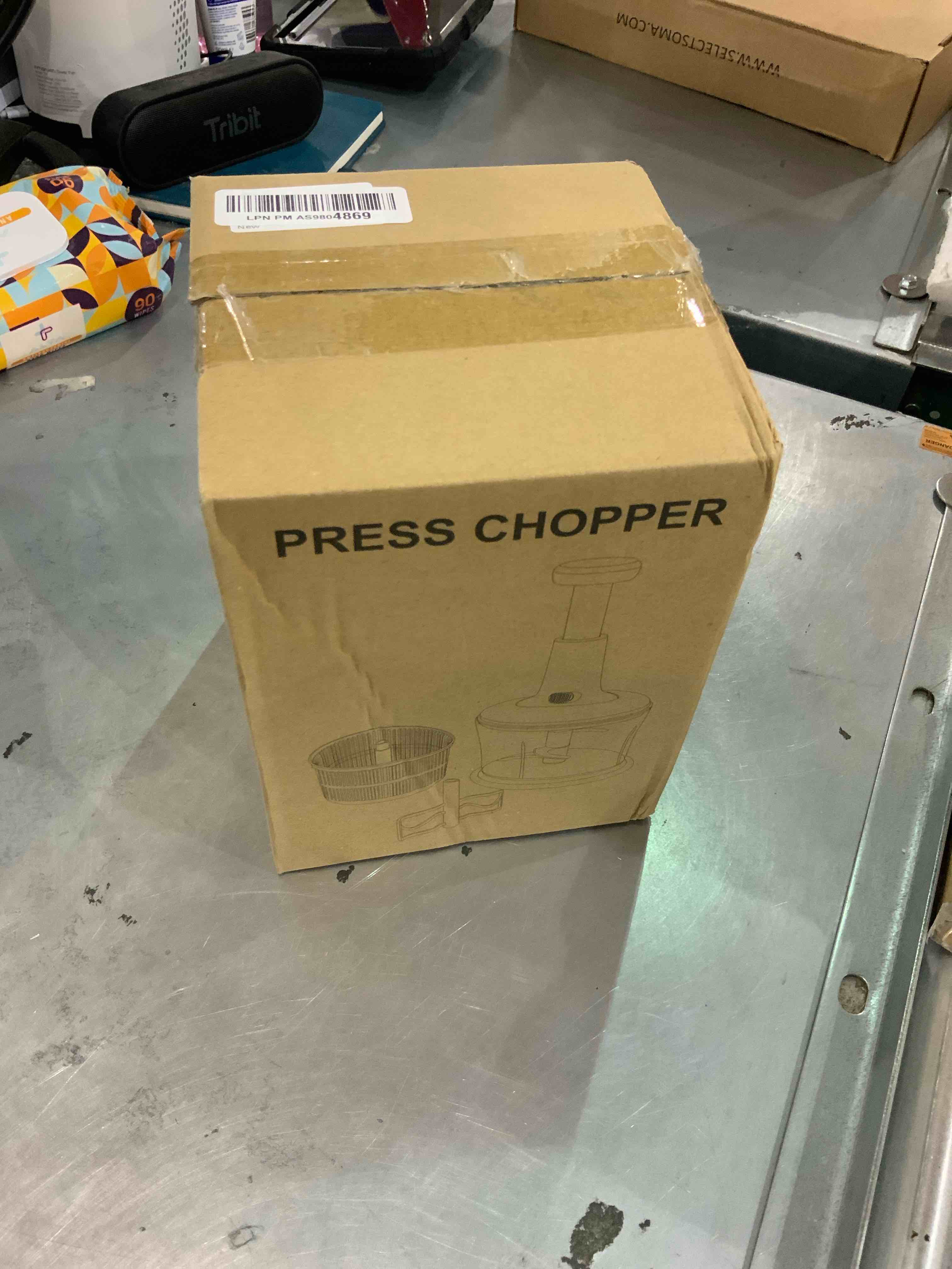 https://s3.amazonaws.com/lotting-images-prod/bidfta/EXS00488907_1695641436106.jpeg