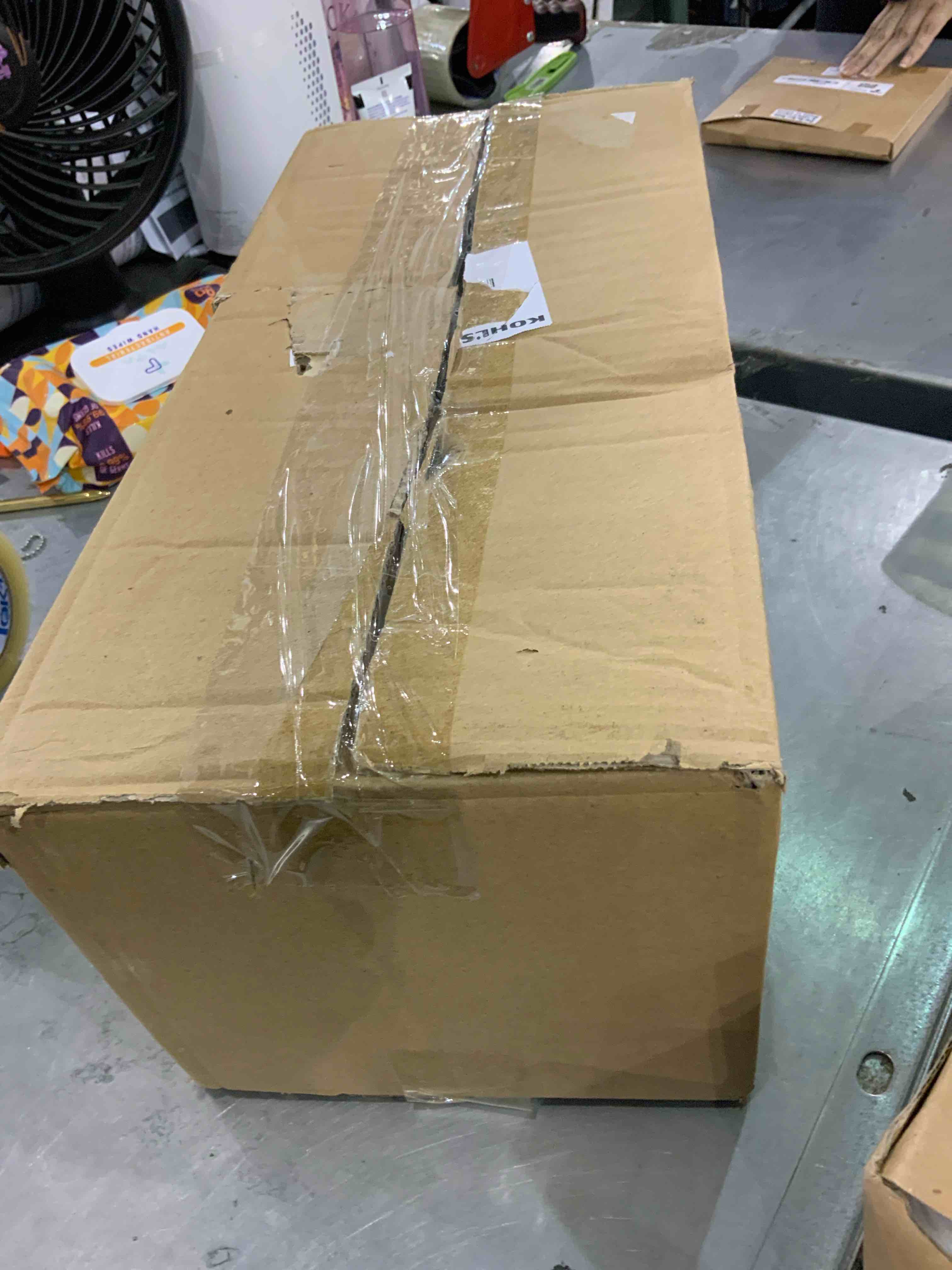 https://s3.amazonaws.com/lotting-images-prod/bidfta/EXS00488976_1695645563039.jpeg
