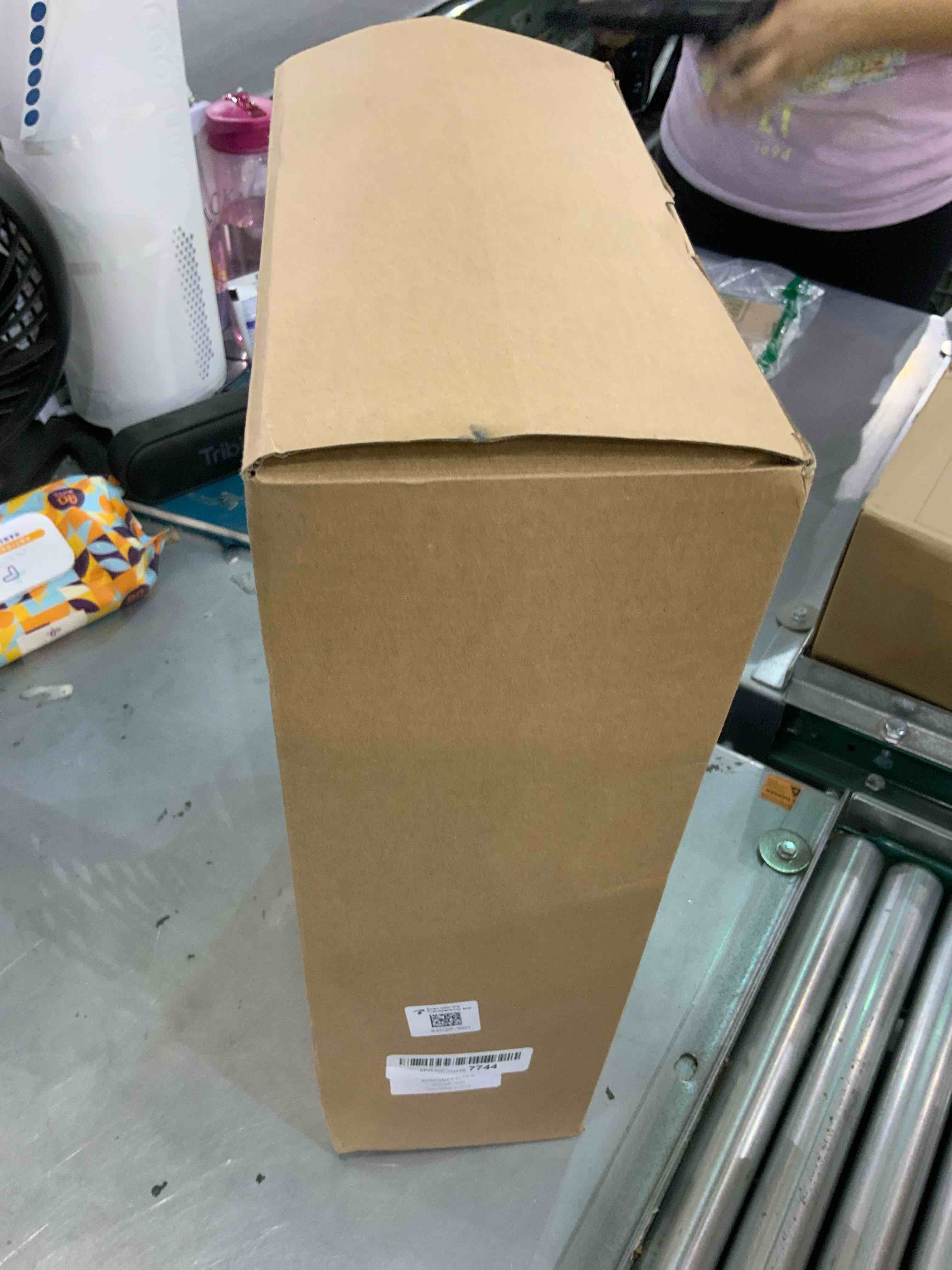 https://s3.amazonaws.com/lotting-images-prod/bidfta/EXS00488977_1695645599300.jpeg