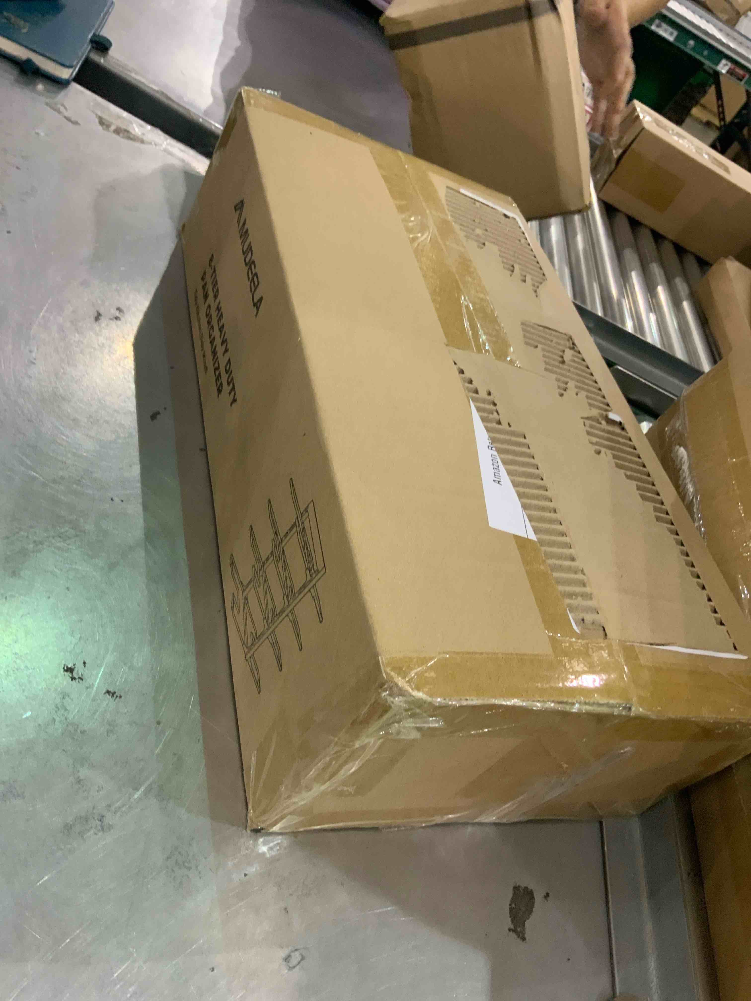 https://s3.amazonaws.com/lotting-images-prod/bidfta/EXS00488978_1695645655596.jpeg