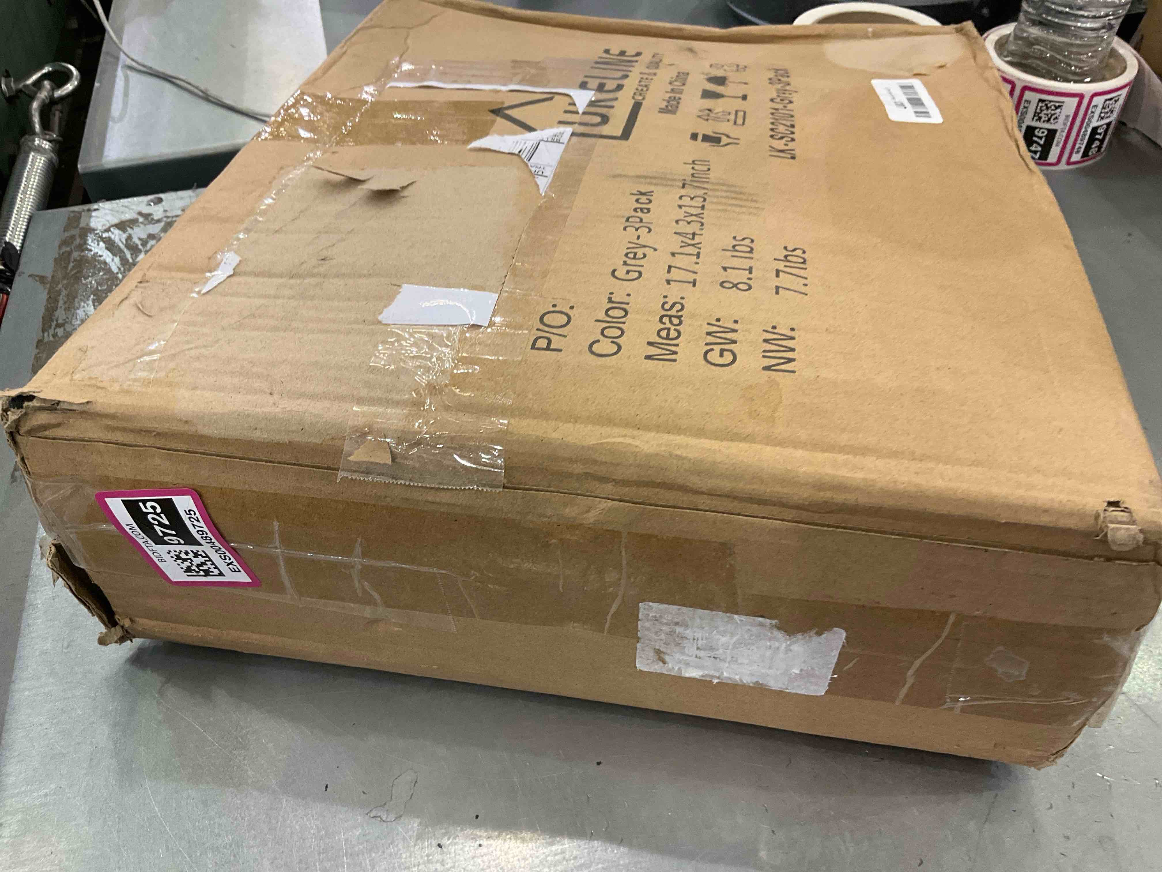 https://s3.amazonaws.com/lotting-images-prod/bidfta/EXS00489725_1695740426117.jpeg