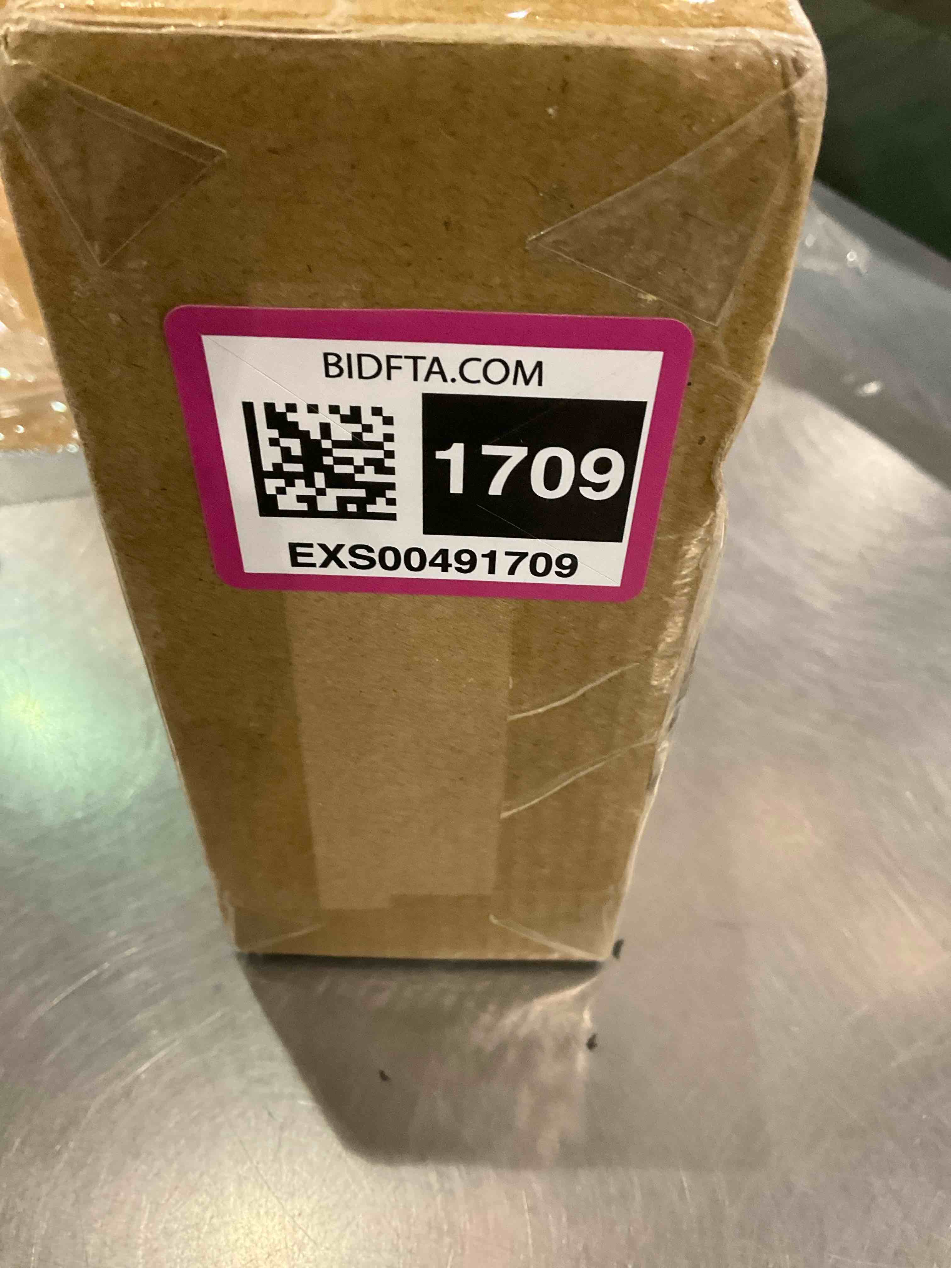 https://s3.amazonaws.com/lotting-images-prod/bidfta/EXS00491709_1697476926321.jpeg