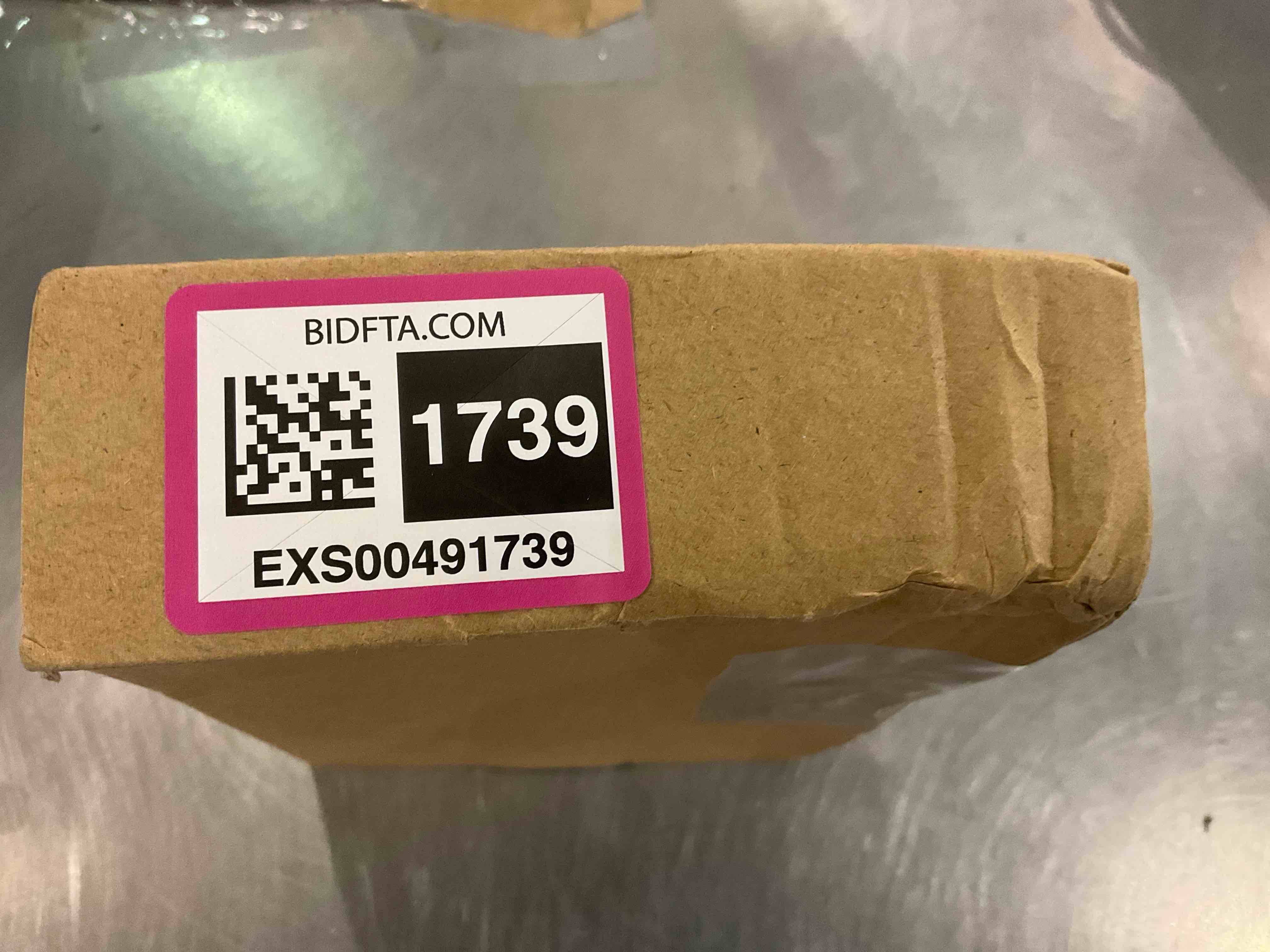 https://s3.amazonaws.com/lotting-images-prod/bidfta/EXS00491739_1697482833747.jpeg