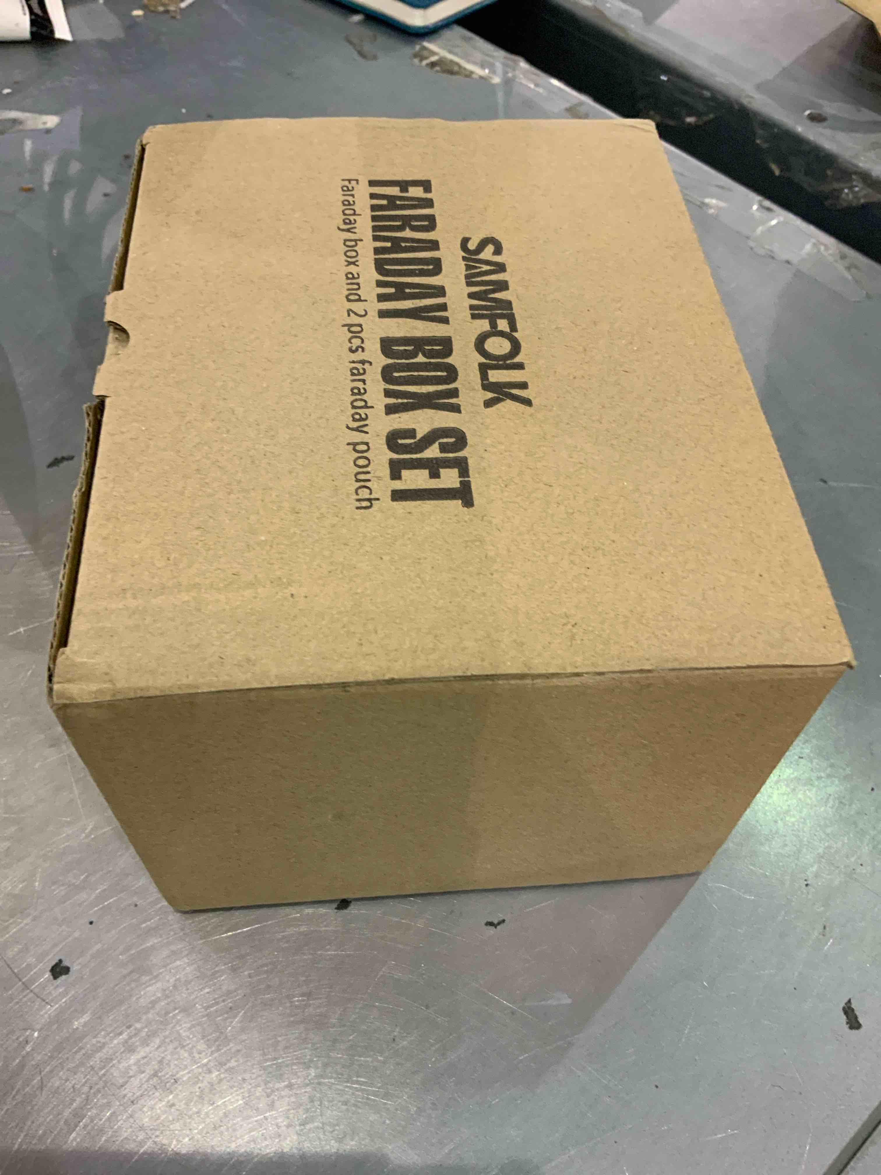 https://s3.amazonaws.com/lotting-images-prod/bidfta/EXS00492617_1696247094393.jpeg