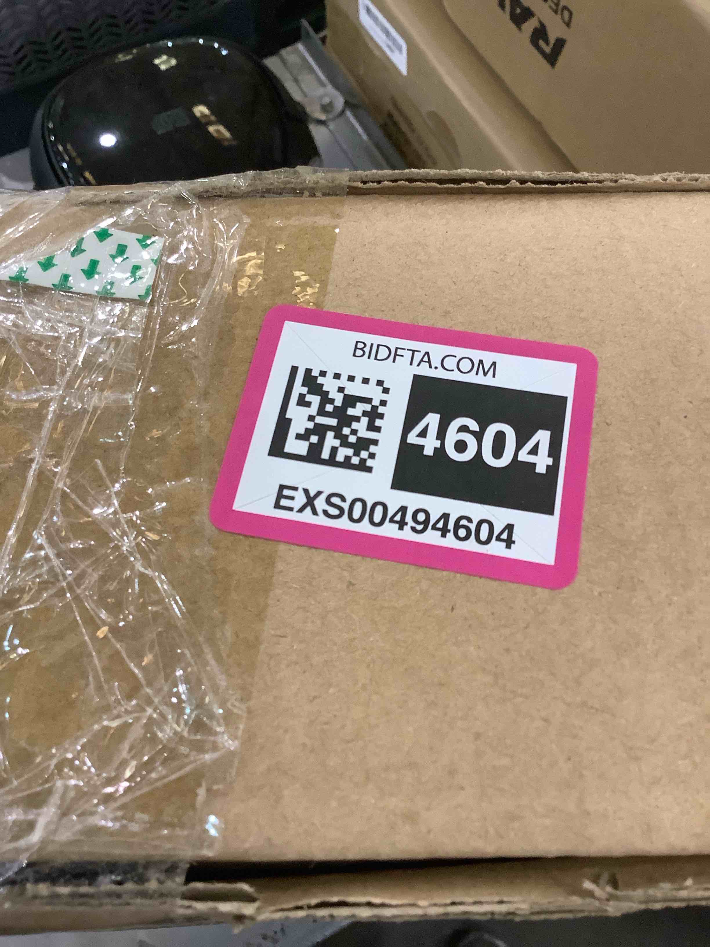 https://s3.amazonaws.com/lotting-images-prod/bidfta/EXS00494604_1696432290168.jpeg