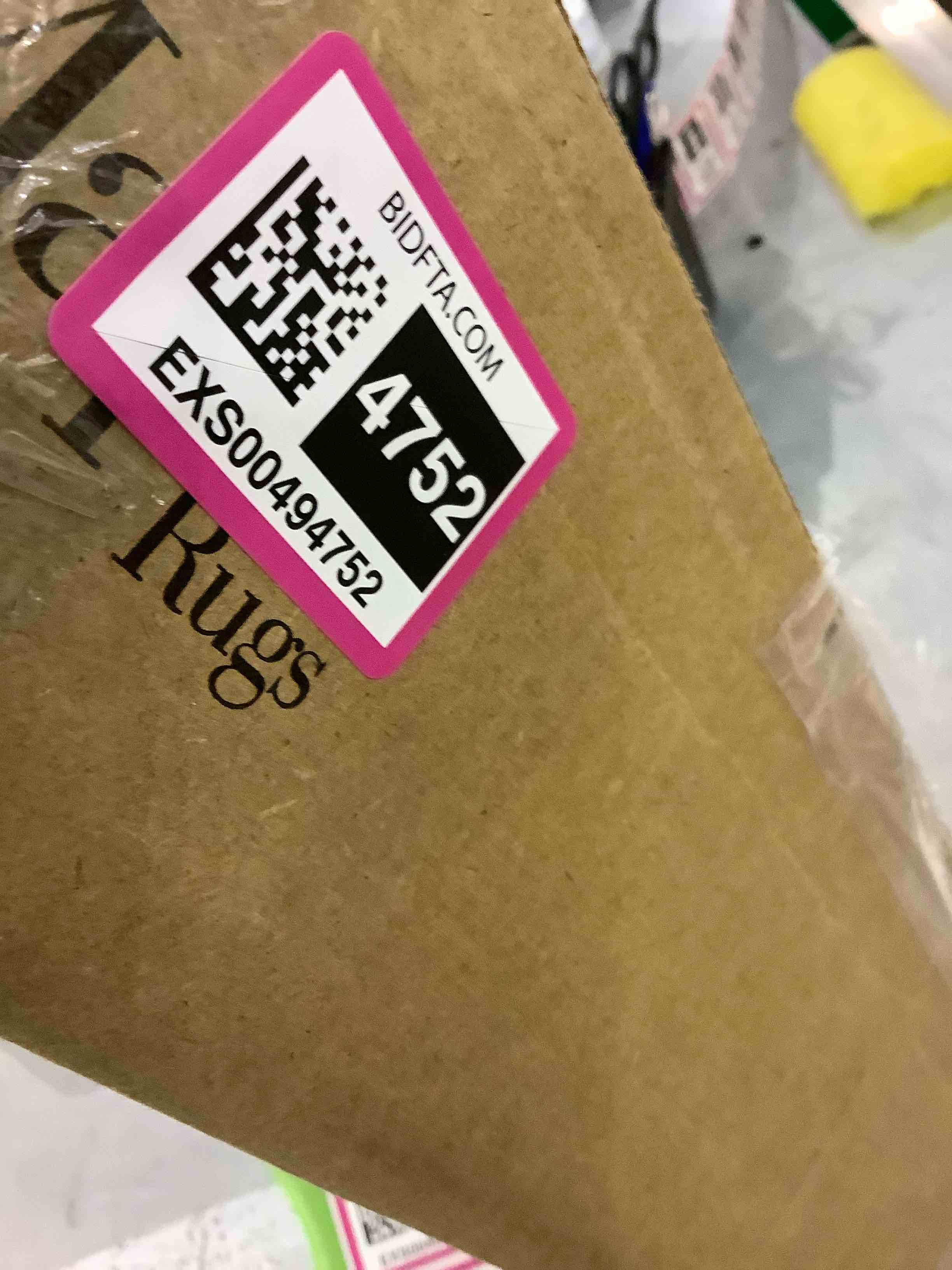 https://s3.amazonaws.com/lotting-images-prod/bidfta/EXS00494752_1696514650060.jpeg