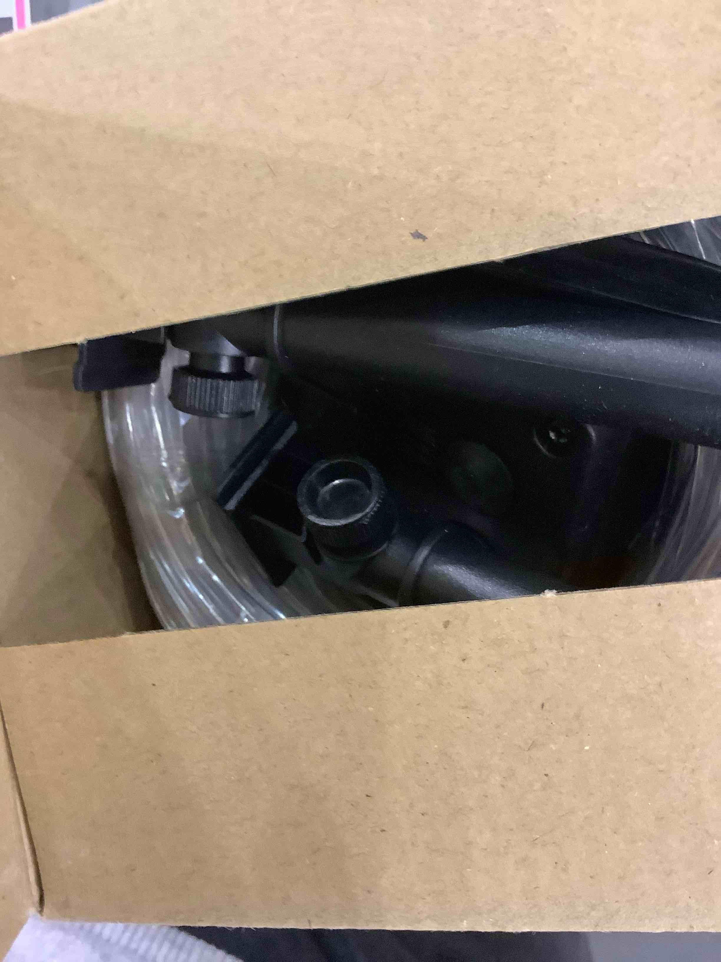 https://s3.amazonaws.com/lotting-images-prod/bidfta/EXS00494769_1696516072636.jpeg