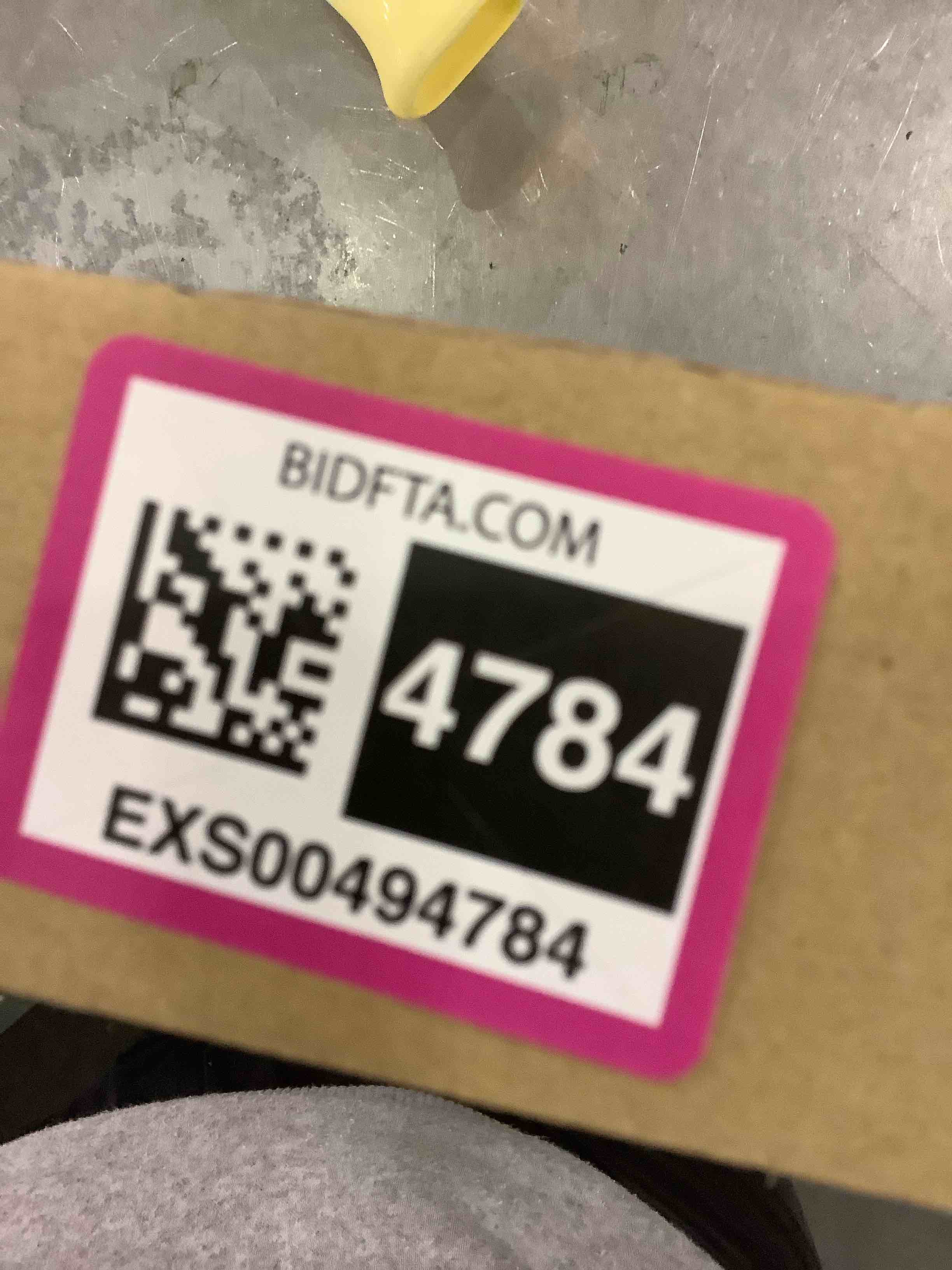 https://s3.amazonaws.com/lotting-images-prod/bidfta/EXS00494784_1696517909003.jpeg