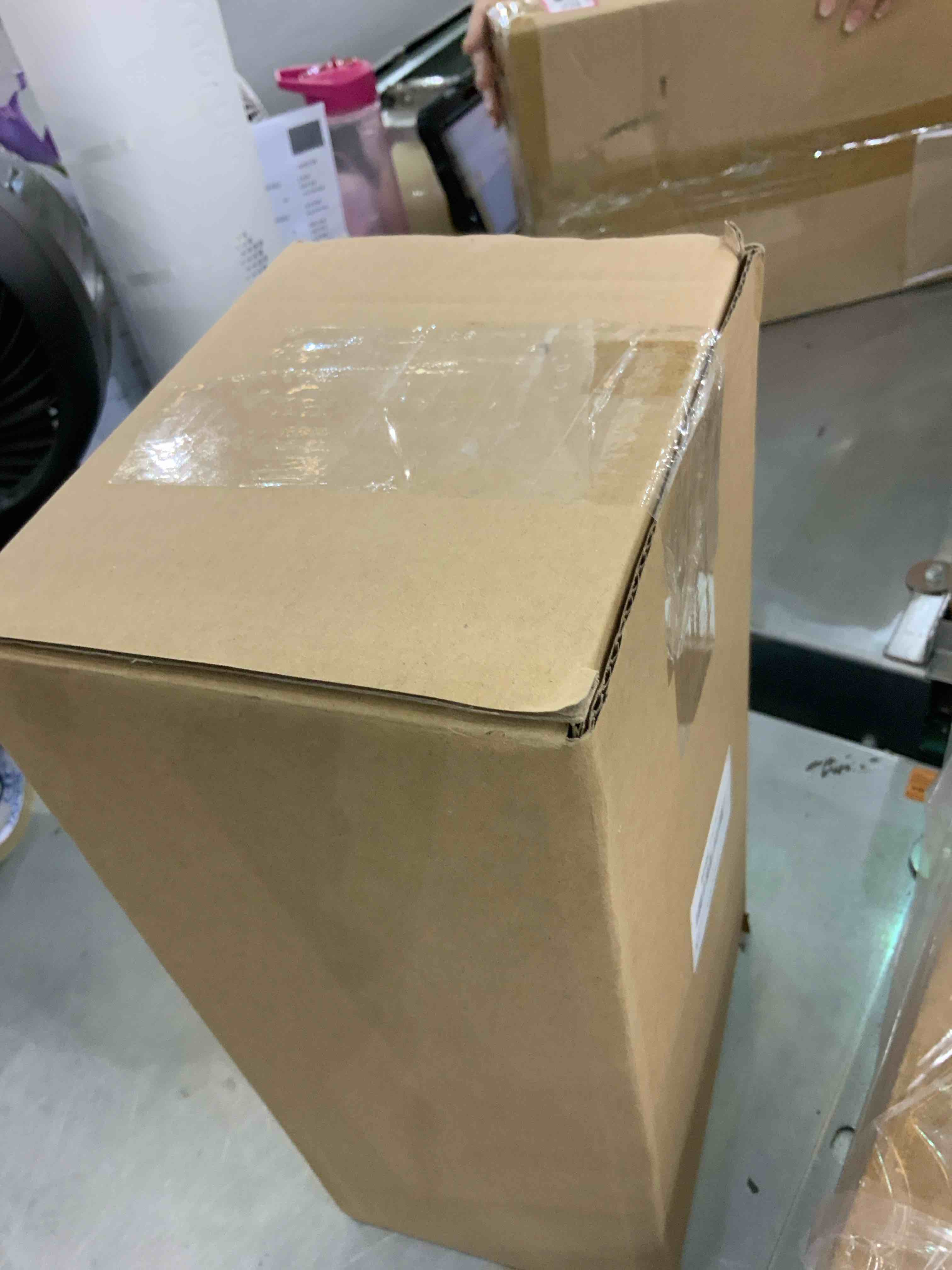 https://s3.amazonaws.com/lotting-images-prod/bidfta/EXS00495099_1696432379134.jpeg
