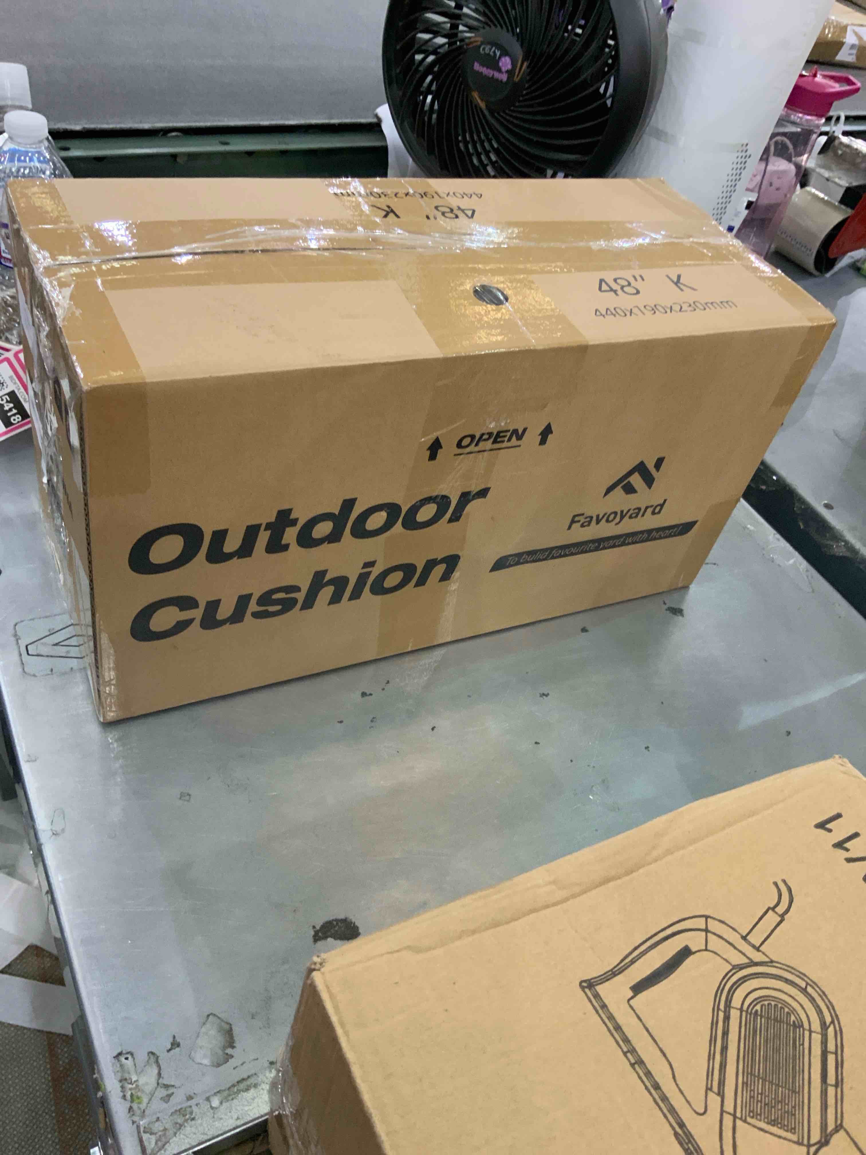 https://s3.amazonaws.com/lotting-images-prod/bidfta/EXS00495418_1696870885119.jpeg