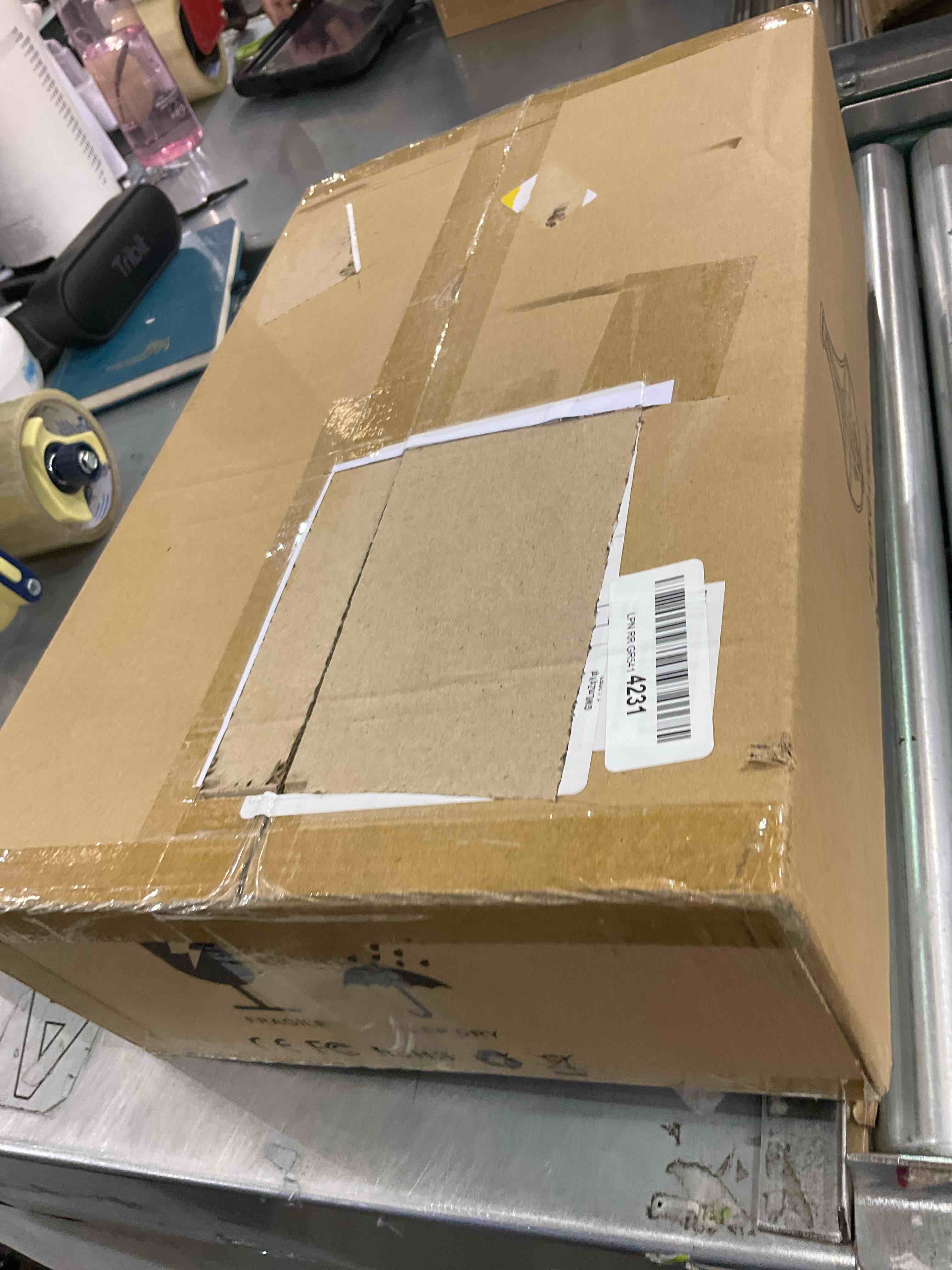 https://s3.amazonaws.com/lotting-images-prod/bidfta/EXS00495761_1697204543722.jpeg