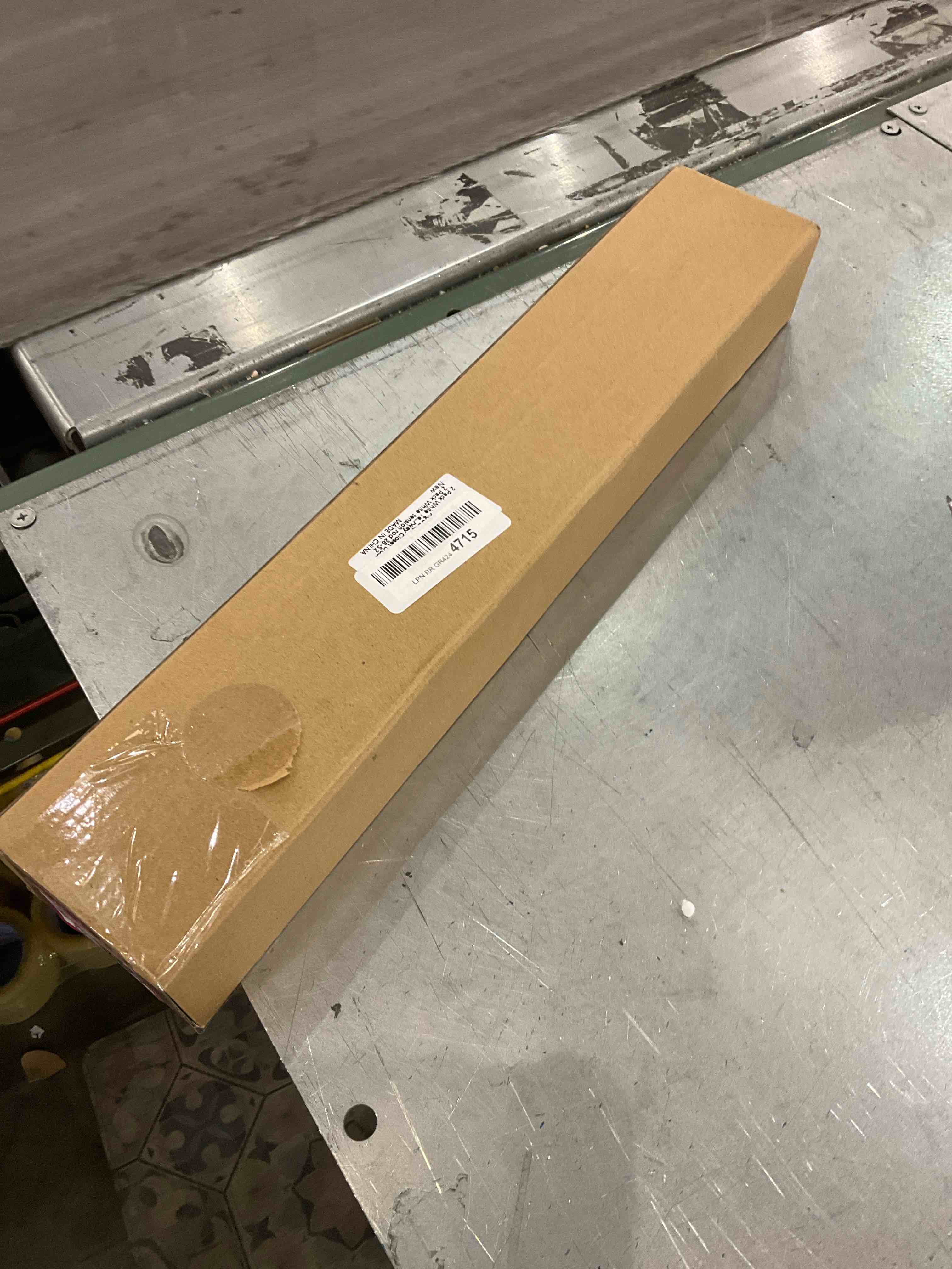 https://s3.amazonaws.com/lotting-images-prod/bidfta/EXS00496484_1697737954218.jpeg